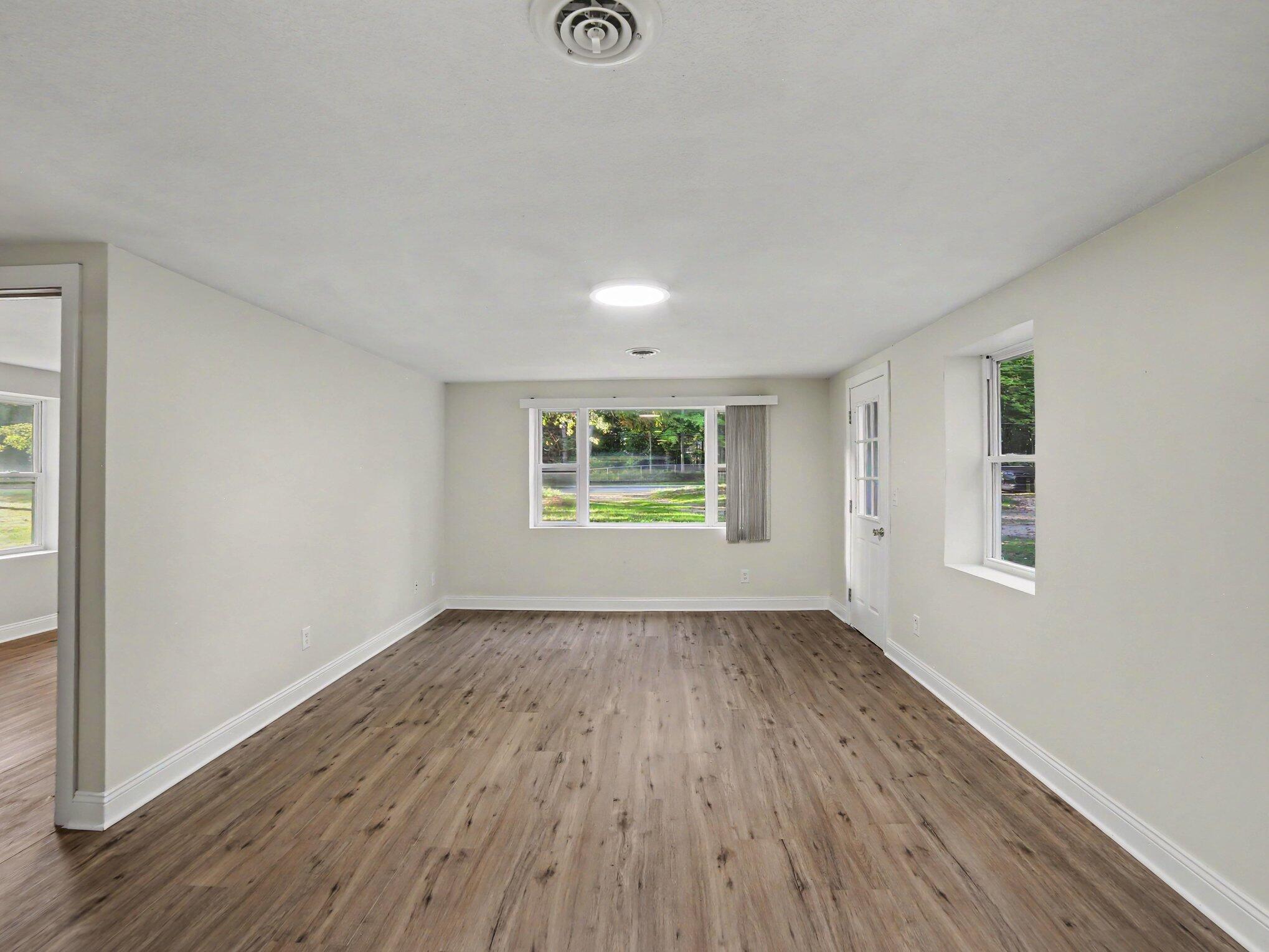6022 E Bryant Road Ludington MI 49431
