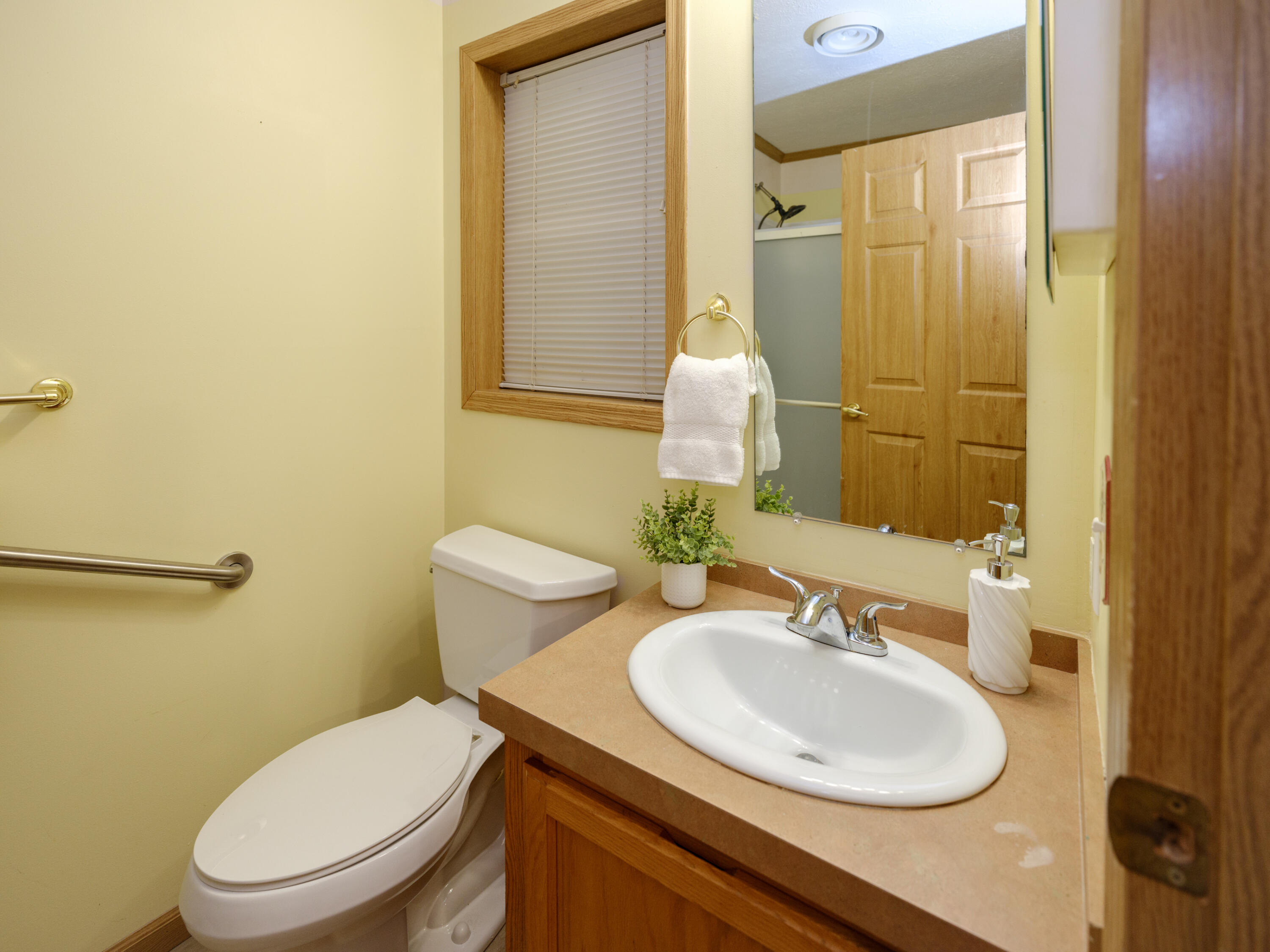 1937 Barney Road Kalamazoo MI 49004