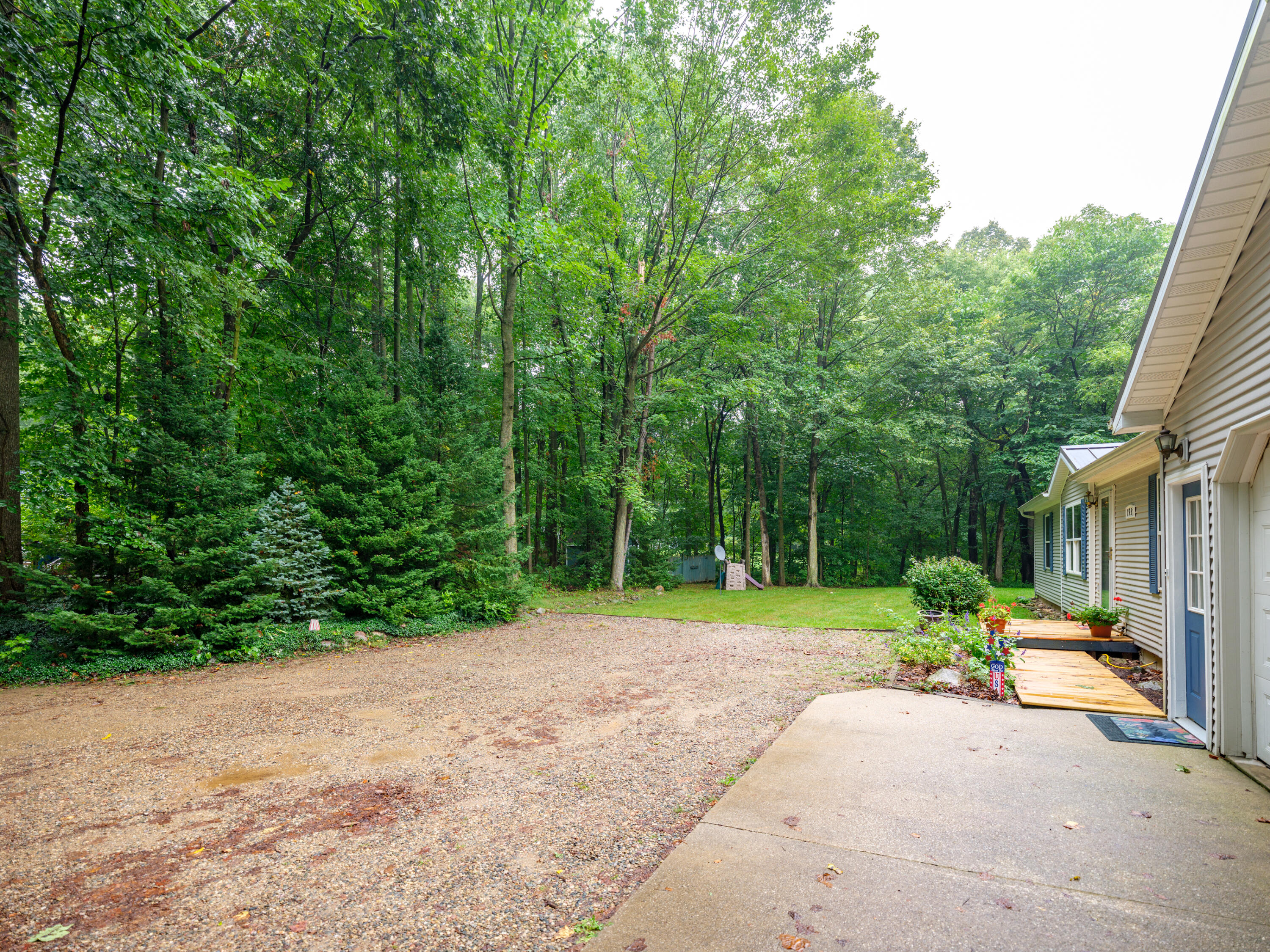 1937 Barney Road Kalamazoo MI 49004