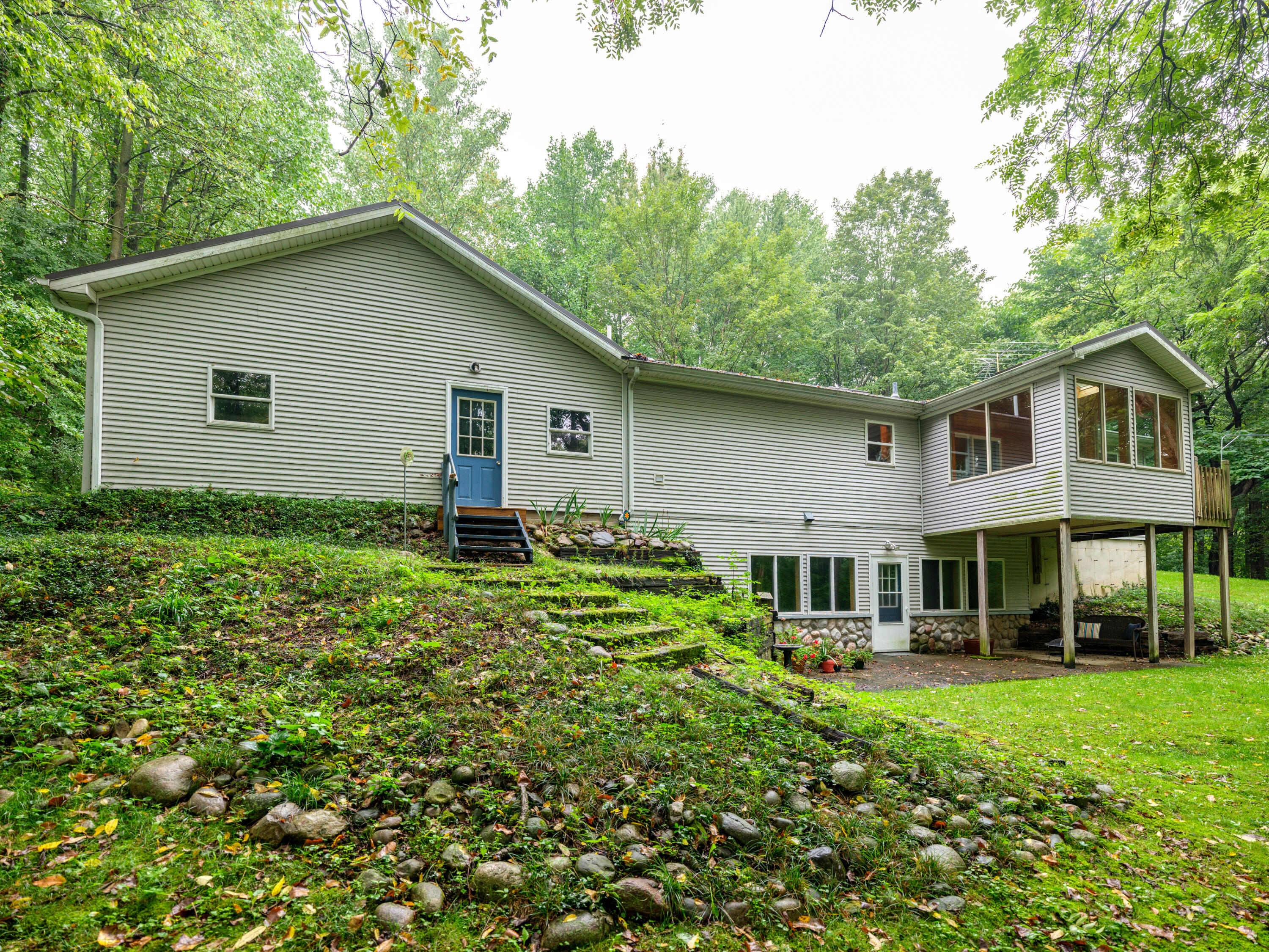 1937 Barney Road Kalamazoo MI 49004