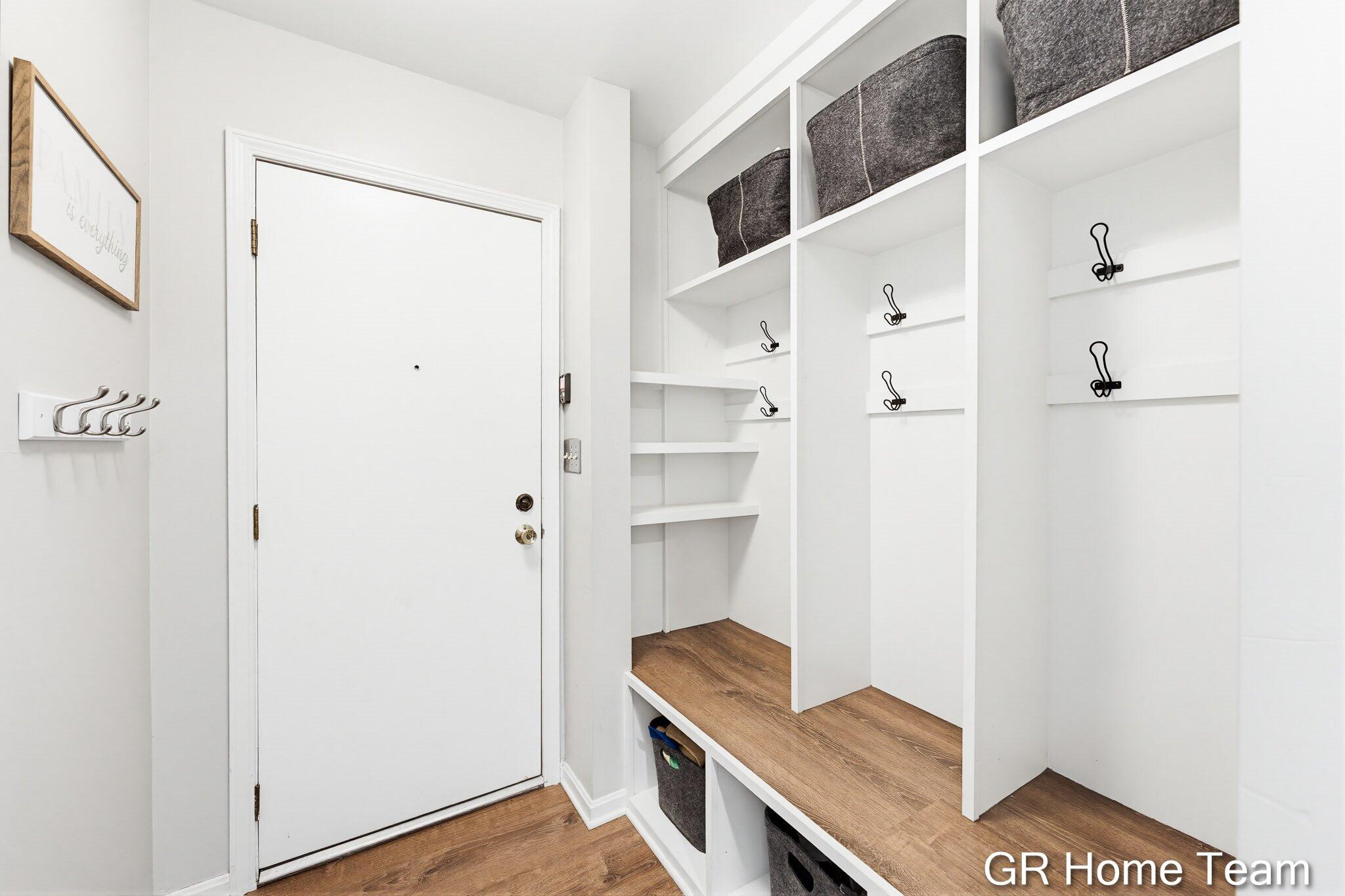 4090 Baywood Drive SE Grand Rapids MI 49546
