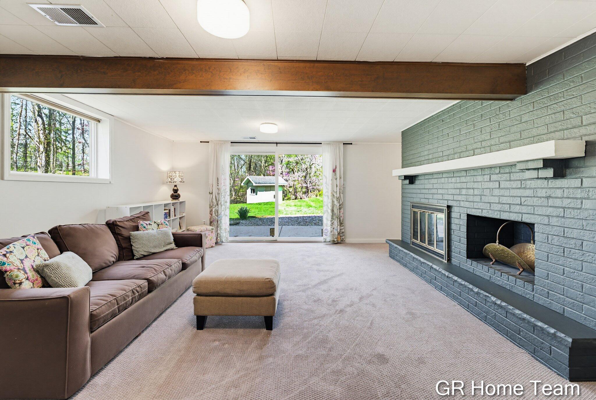 4090 Baywood Drive SE Grand Rapids MI 49546