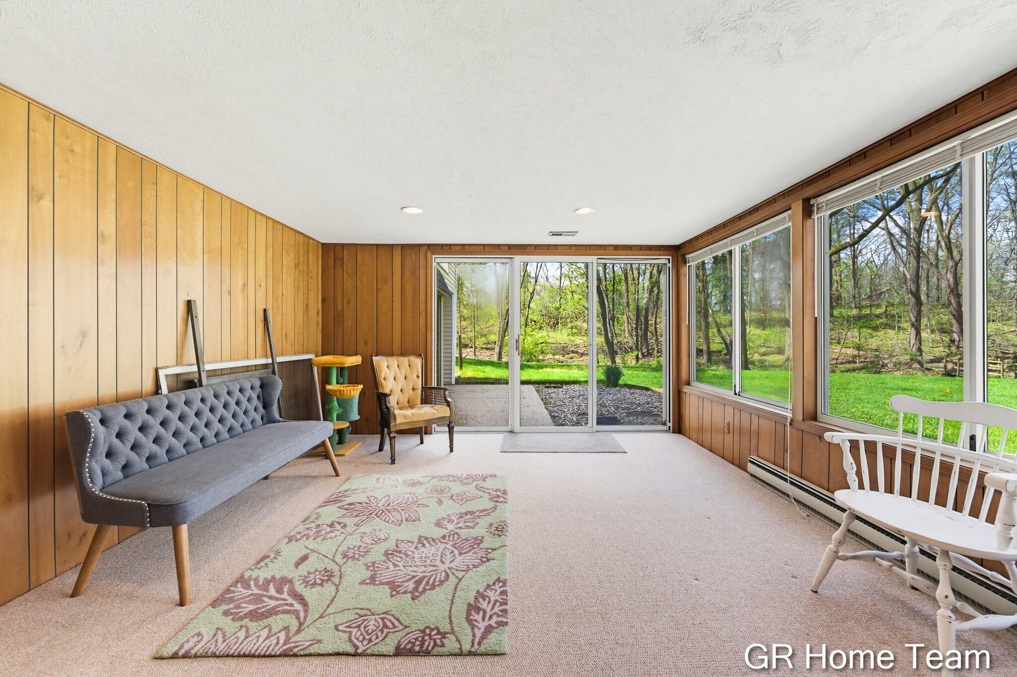 4090 Baywood Drive SE Grand Rapids MI 49546