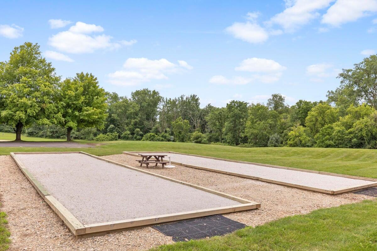 4090 Baywood Drive SE Grand Rapids MI 49546