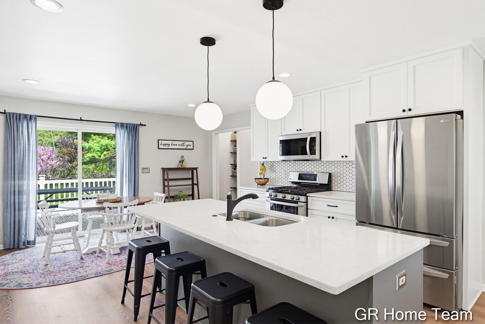 4090 Baywood Drive SE Grand Rapids MI 49546