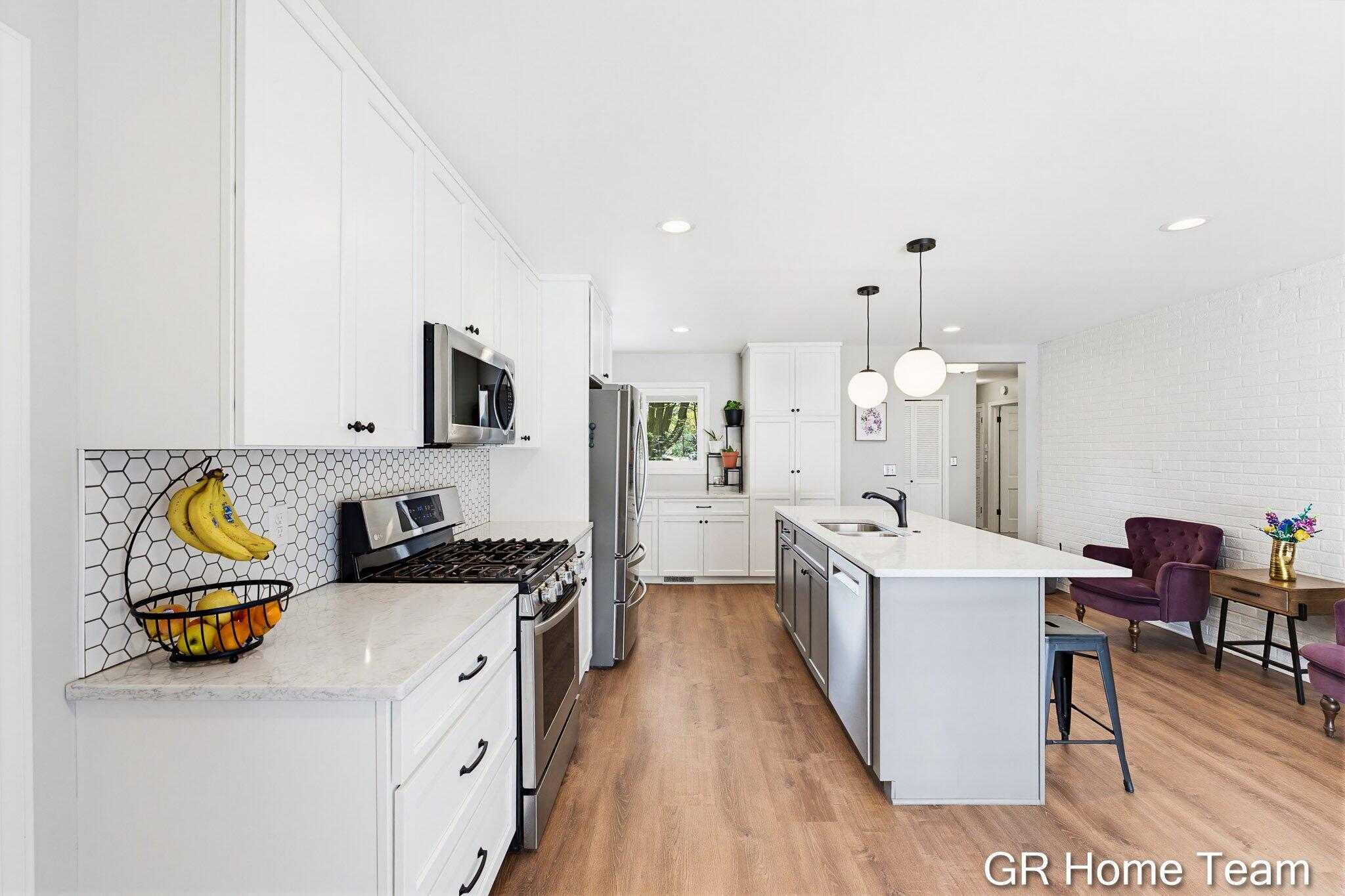 4090 Baywood Drive SE Grand Rapids MI 49546