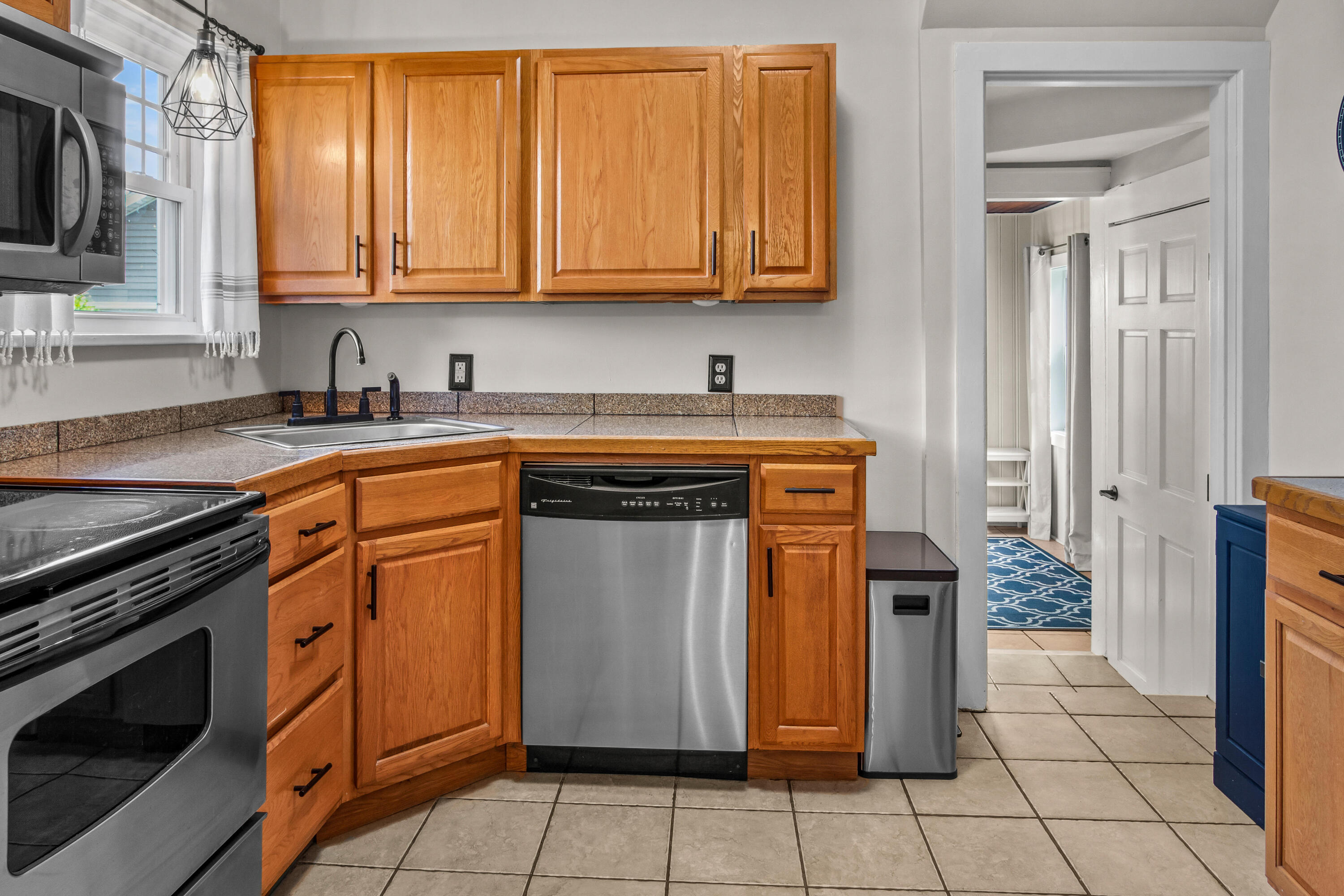2724 S Rose Street Kalamazoo MI 49001
