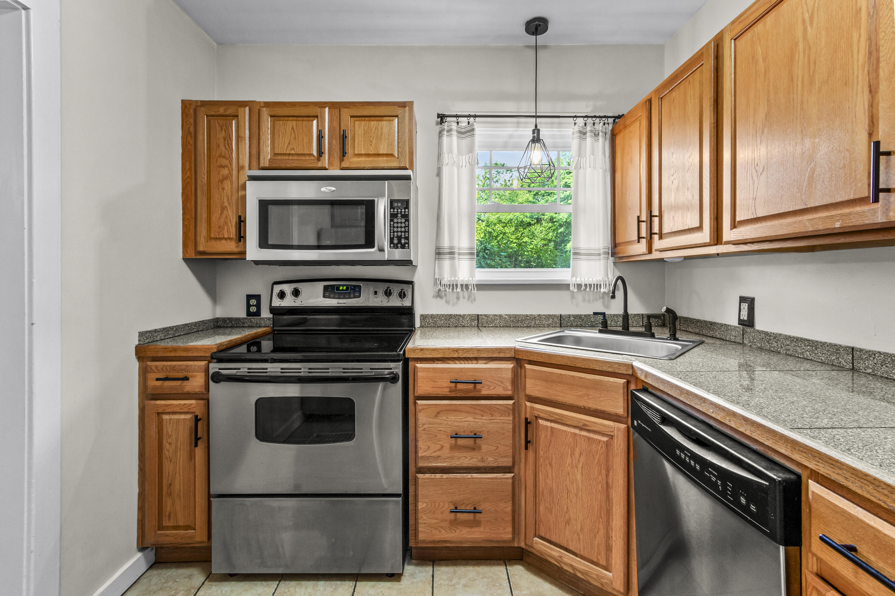 2724 S Rose Street Kalamazoo MI 49001