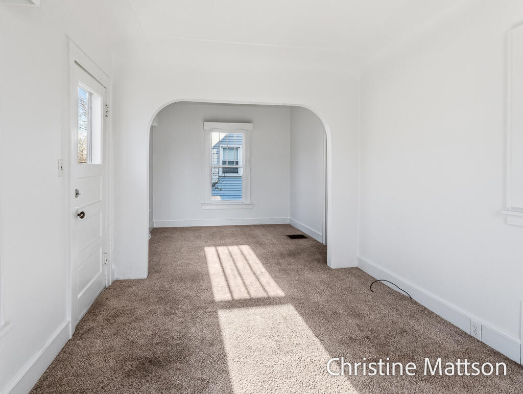 1889 Manor Drive Norton Shores MI 49441