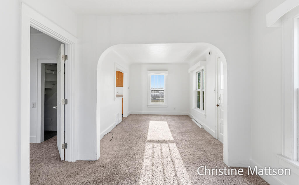 1889 Manor Drive Norton Shores MI 49441