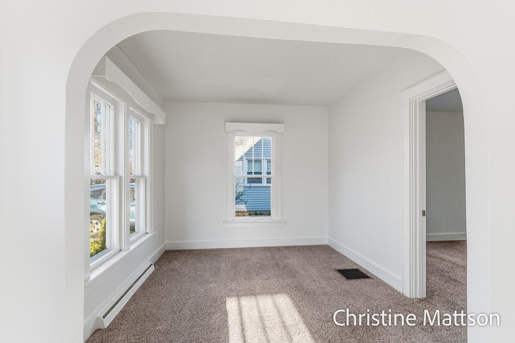 1889 Manor Drive Norton Shores MI 49441