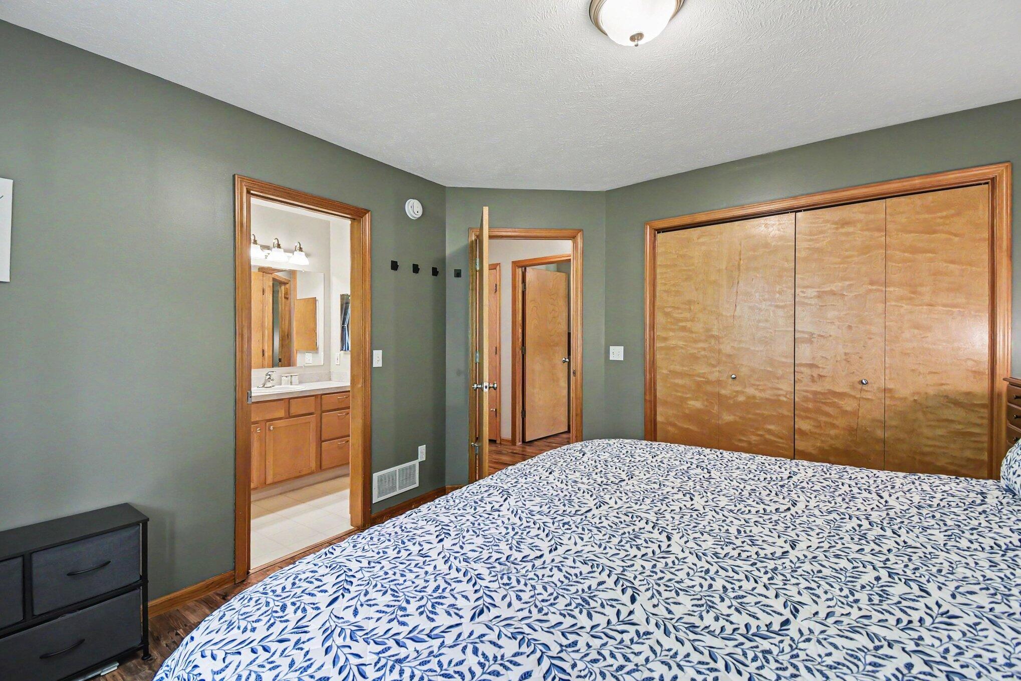3540 Breezewood Drive SE Grand Rapids MI 49512