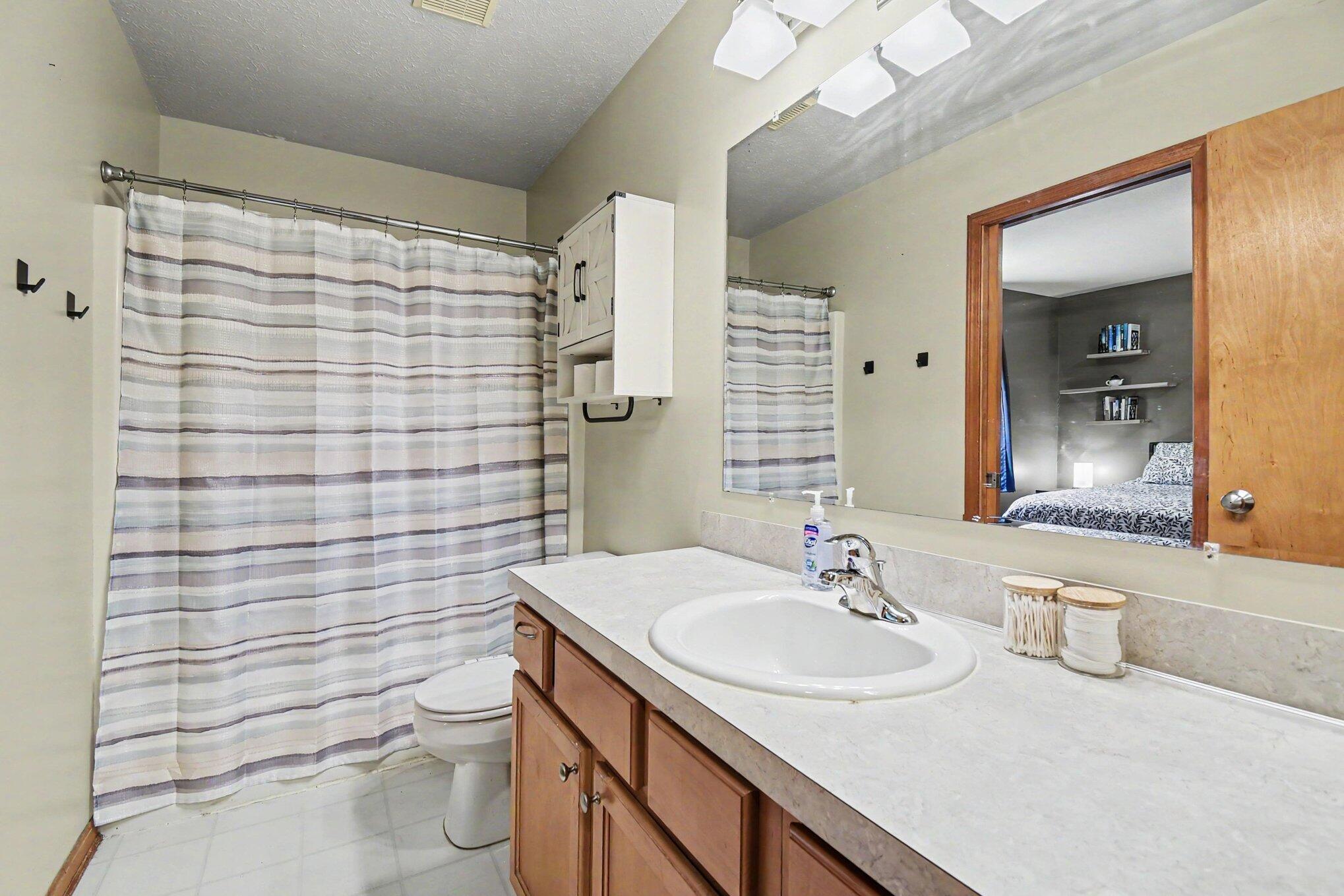 3540 Breezewood Drive SE Grand Rapids MI 49512