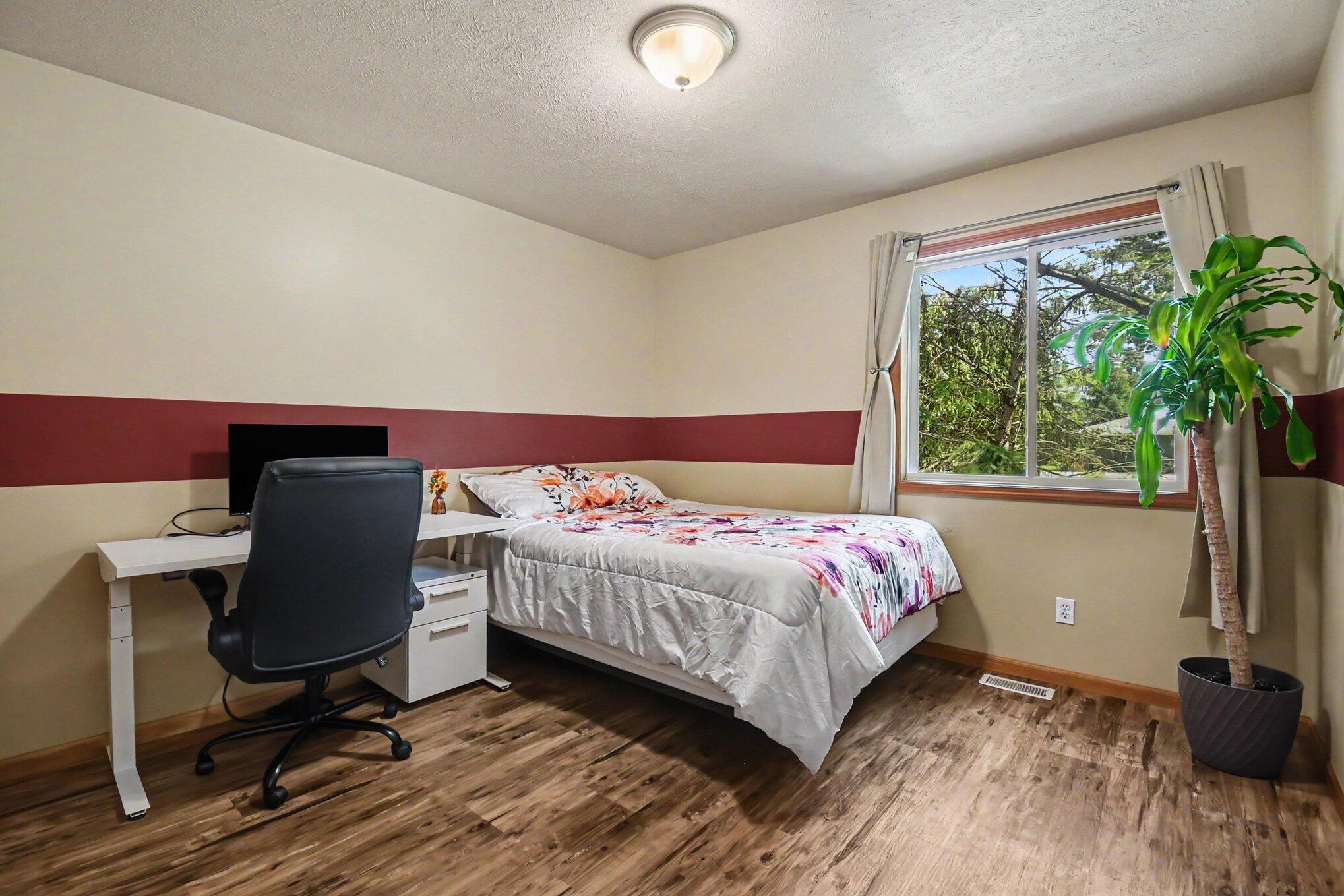 3540 Breezewood Drive SE Grand Rapids MI 49512