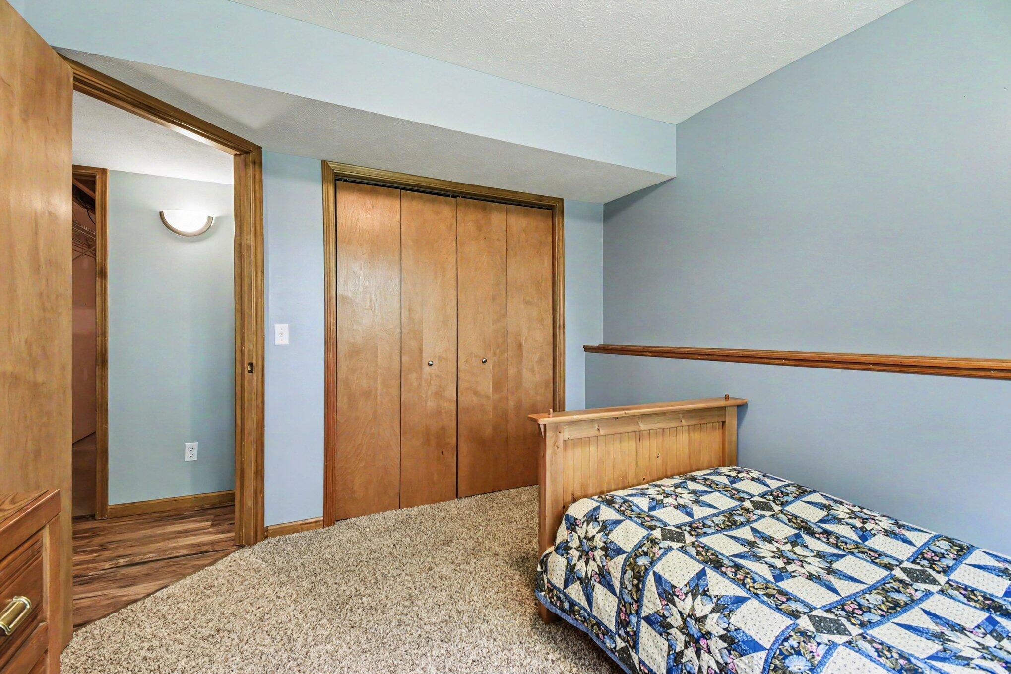 3540 Breezewood Drive SE Grand Rapids MI 49512
