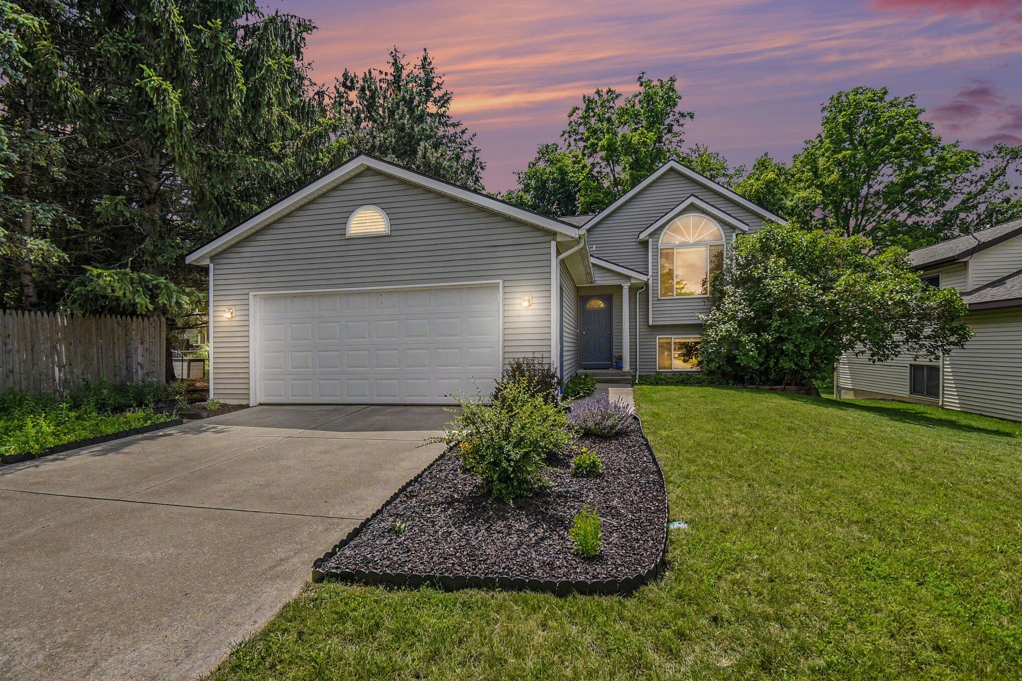 3540 Breezewood Drive SE Grand Rapids MI 49512