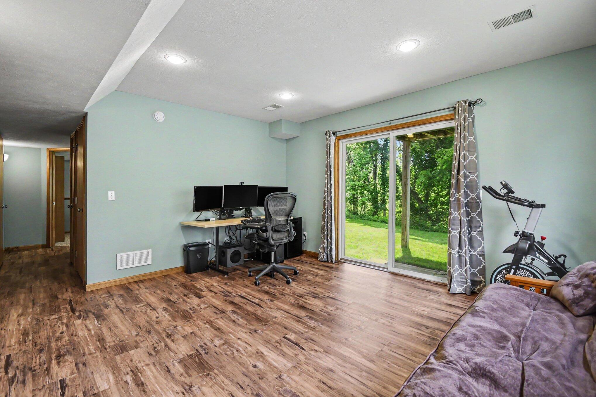 3540 Breezewood Drive SE Grand Rapids MI 49512
