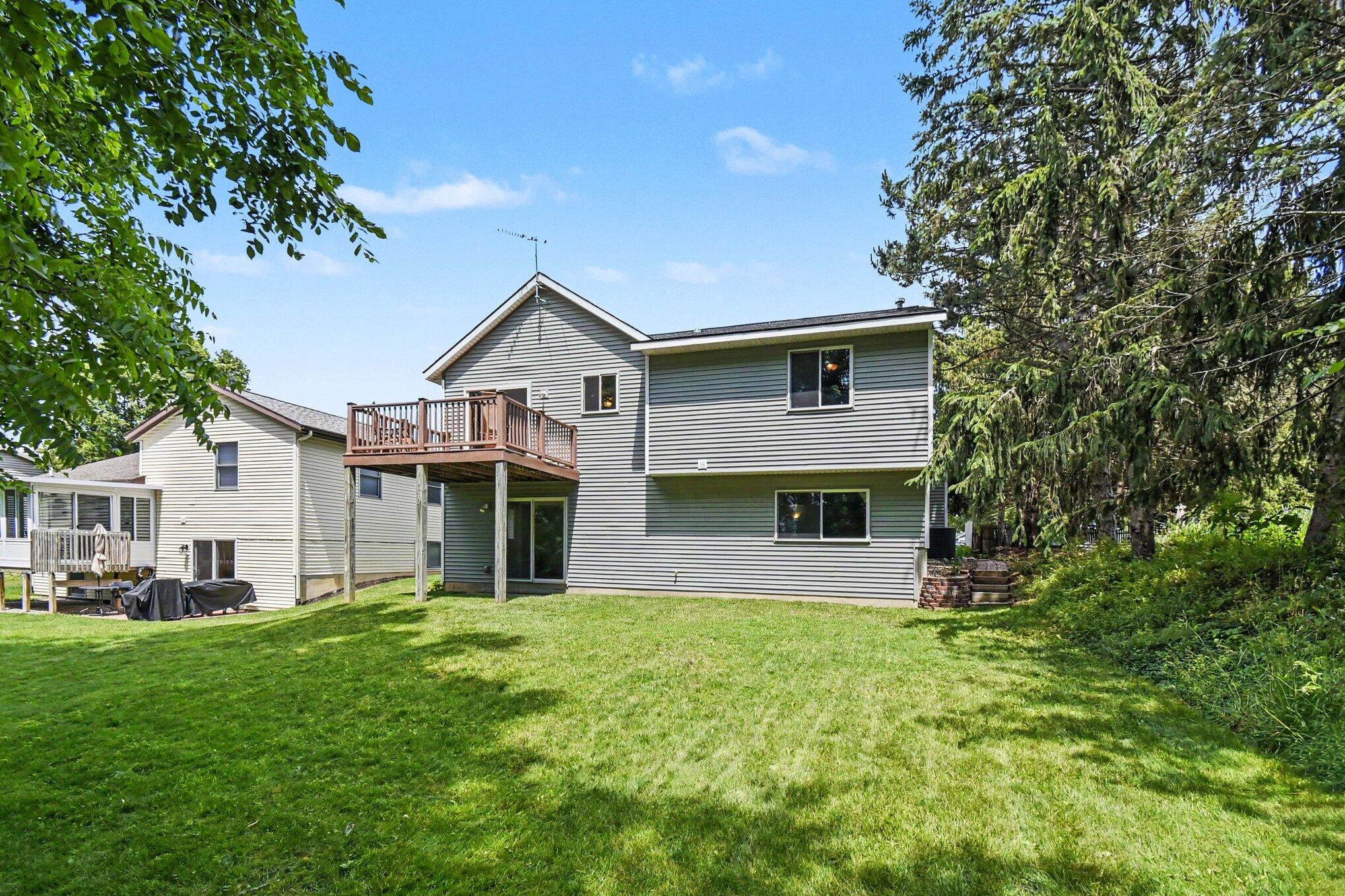 3540 Breezewood Drive SE Grand Rapids MI 49512