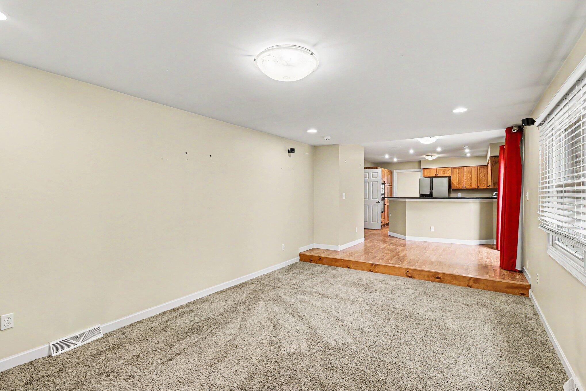 1187 Merry Brook Street Kalamazoo MI 49048