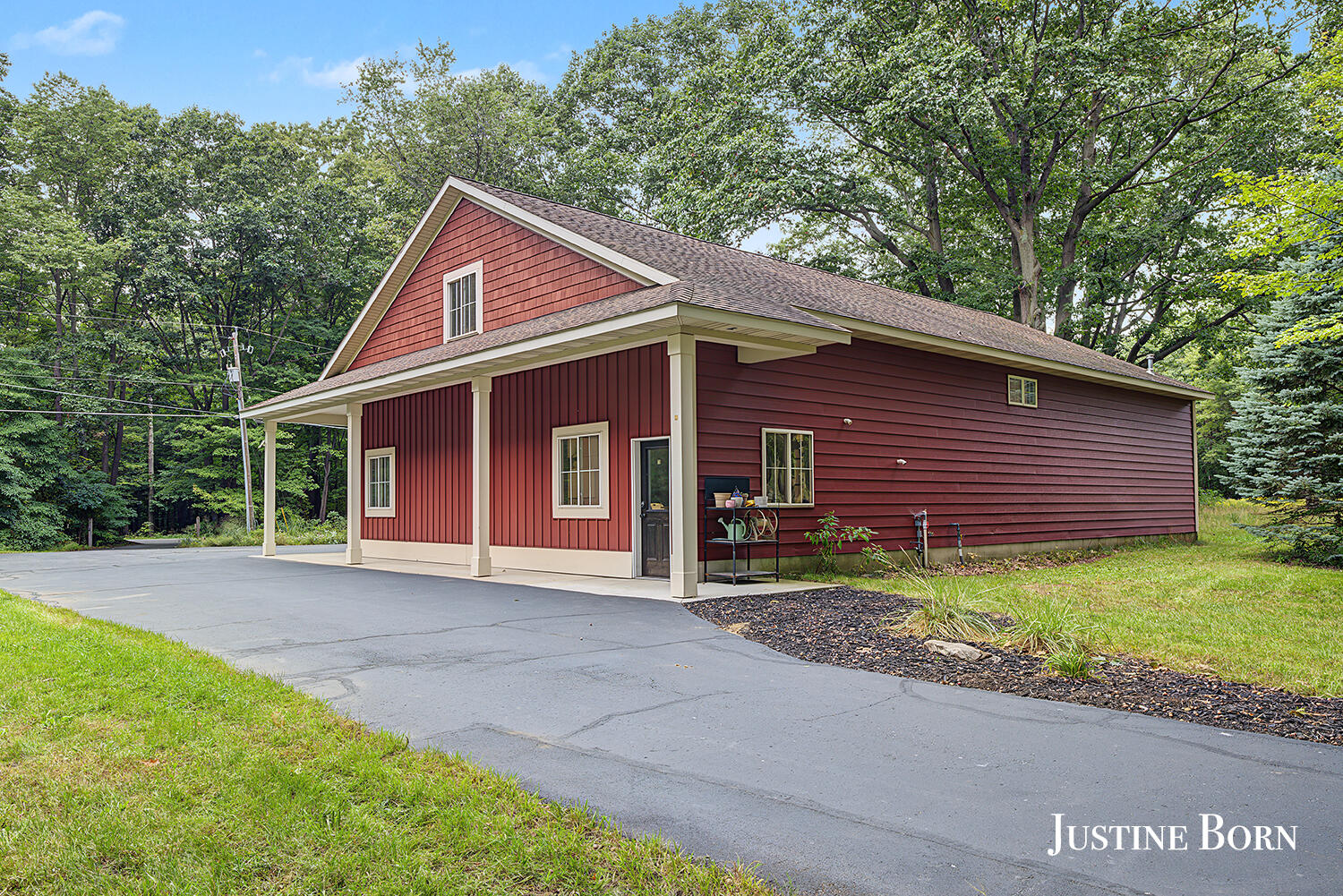 16789 Ransom Street Holland MI 49424