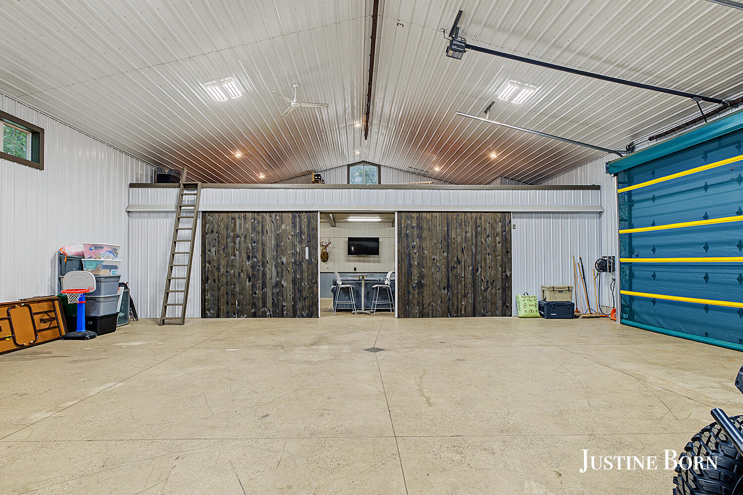 16789 Ransom Street Holland MI 49424