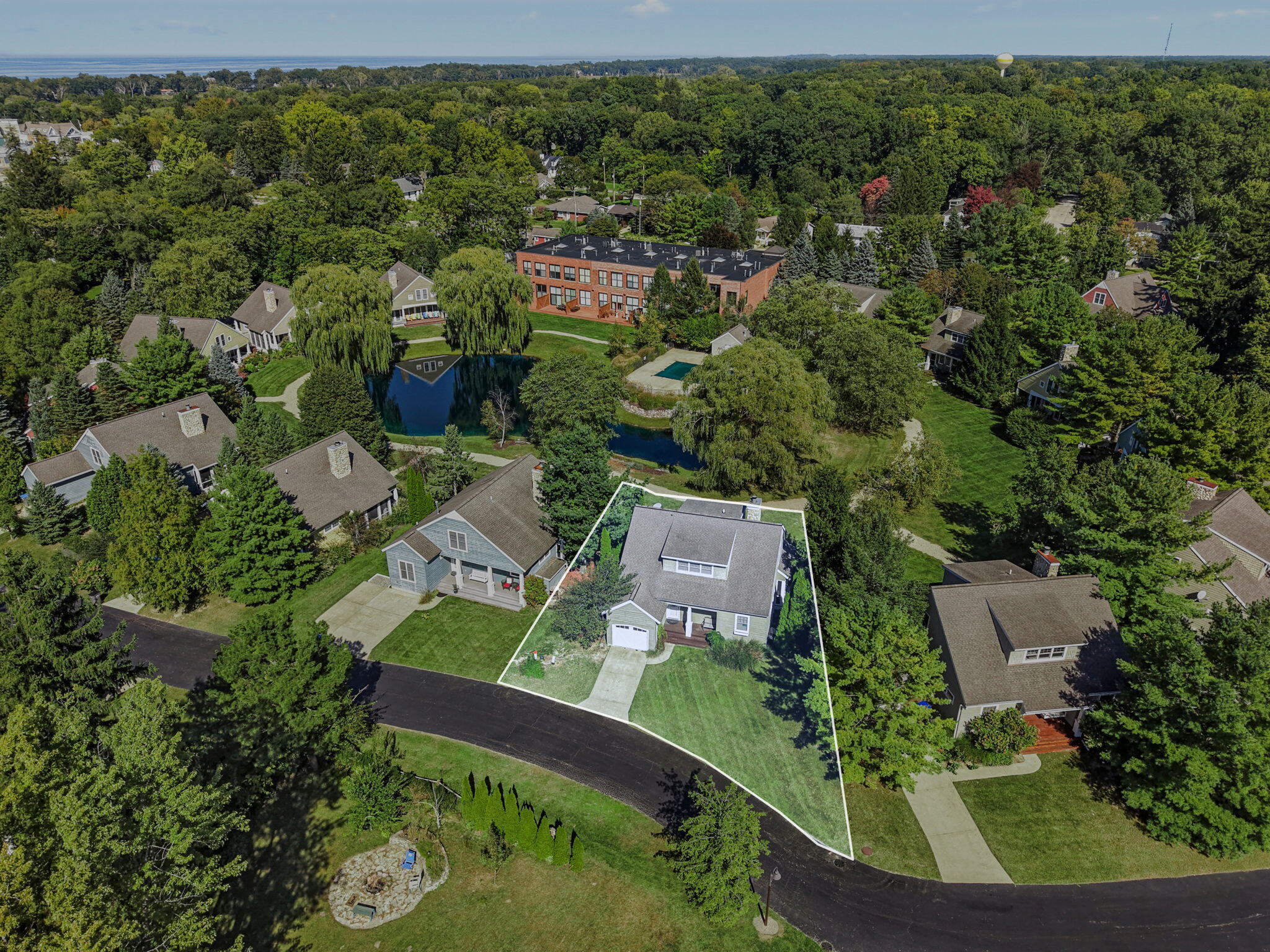 7 Pond Path New Buffalo MI 49117