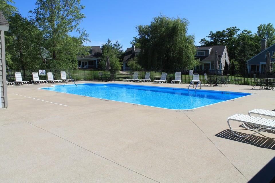 7 Pond Path New Buffalo MI 49117