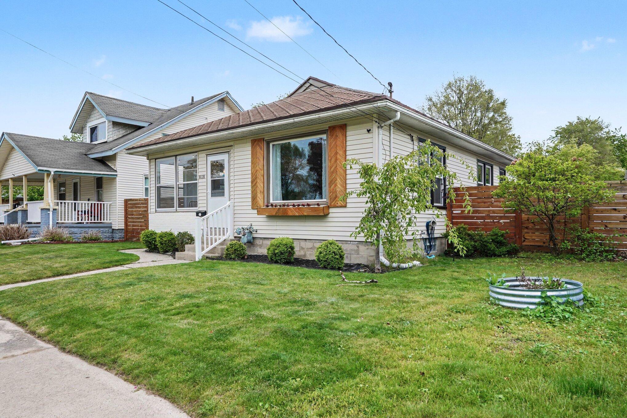 818 Norbert Street NW Grand Rapids MI 49504