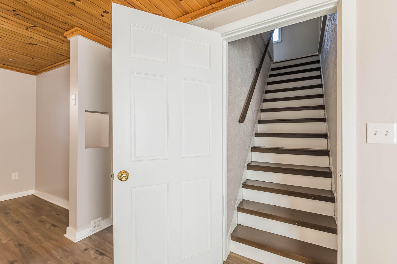 1122 3rd Street NW Grand Rapids MI 49504