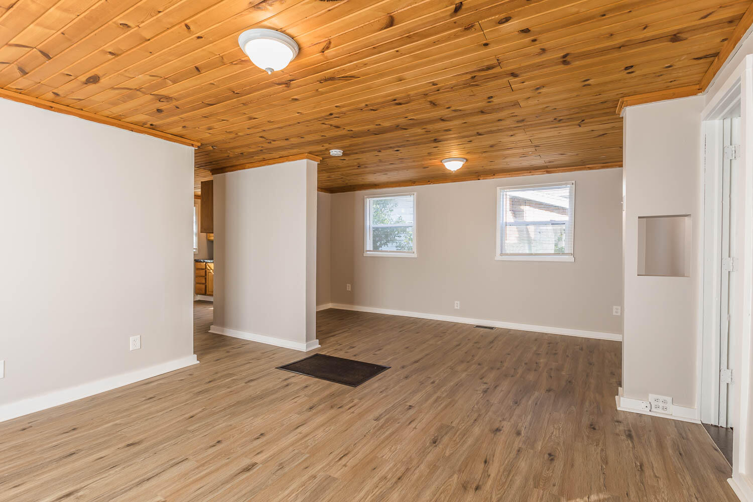 1122 3rd Street NW Grand Rapids MI 49504