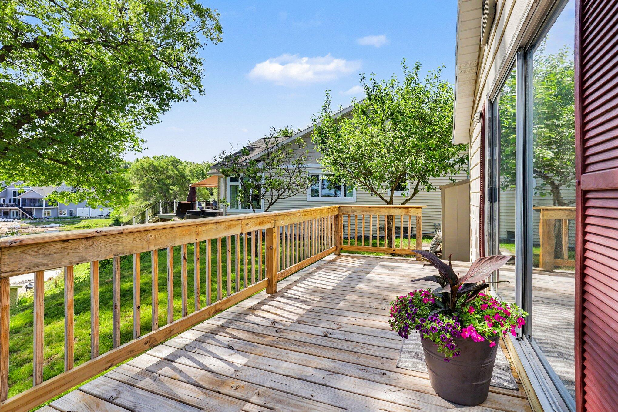 2329 Schimperle Drive NE Grand Rapids MI 49525