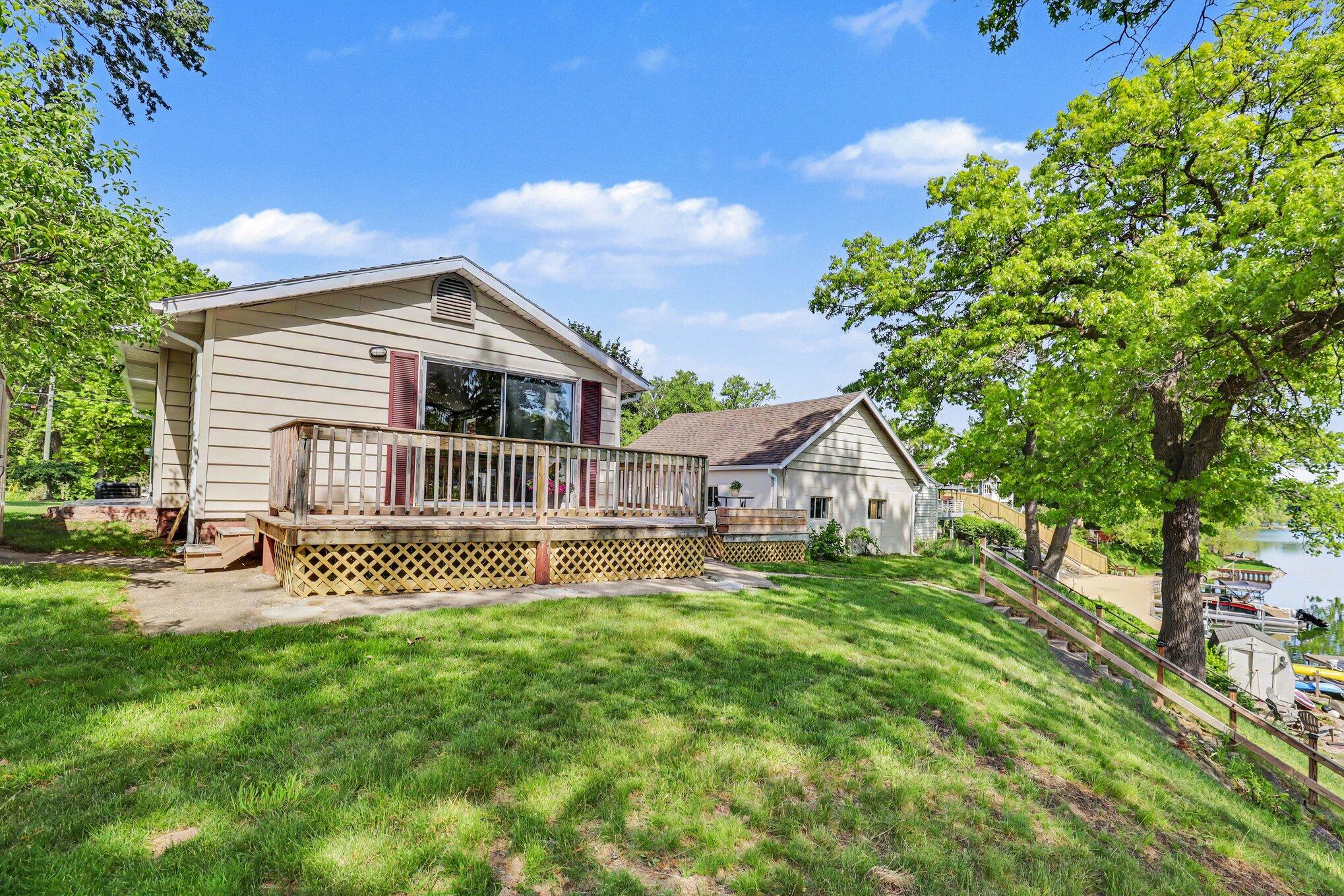 2329 Schimperle Drive NE Grand Rapids MI 49525