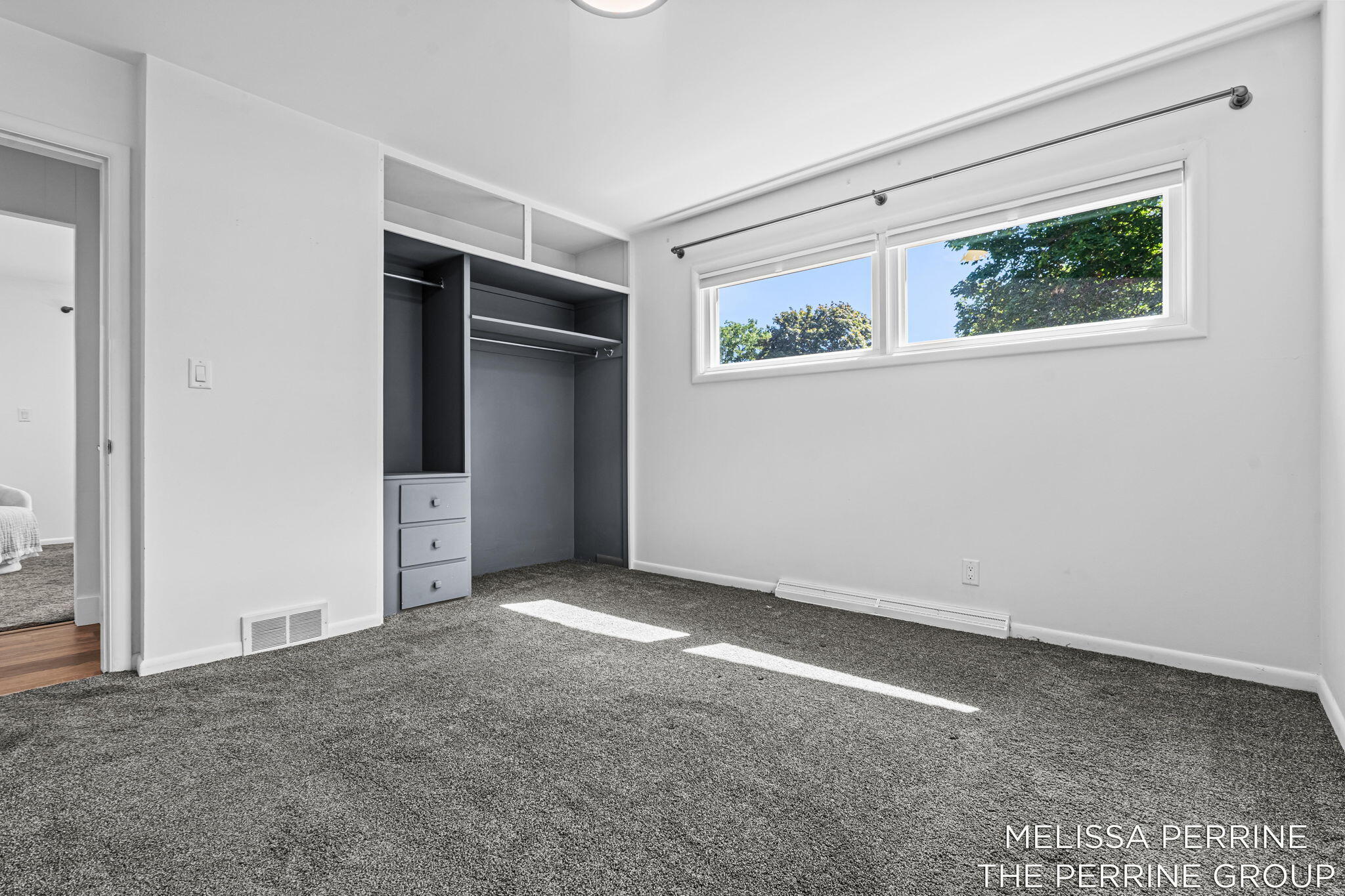 1621 Woodcliff Avenue SE Grand Rapids MI 49506