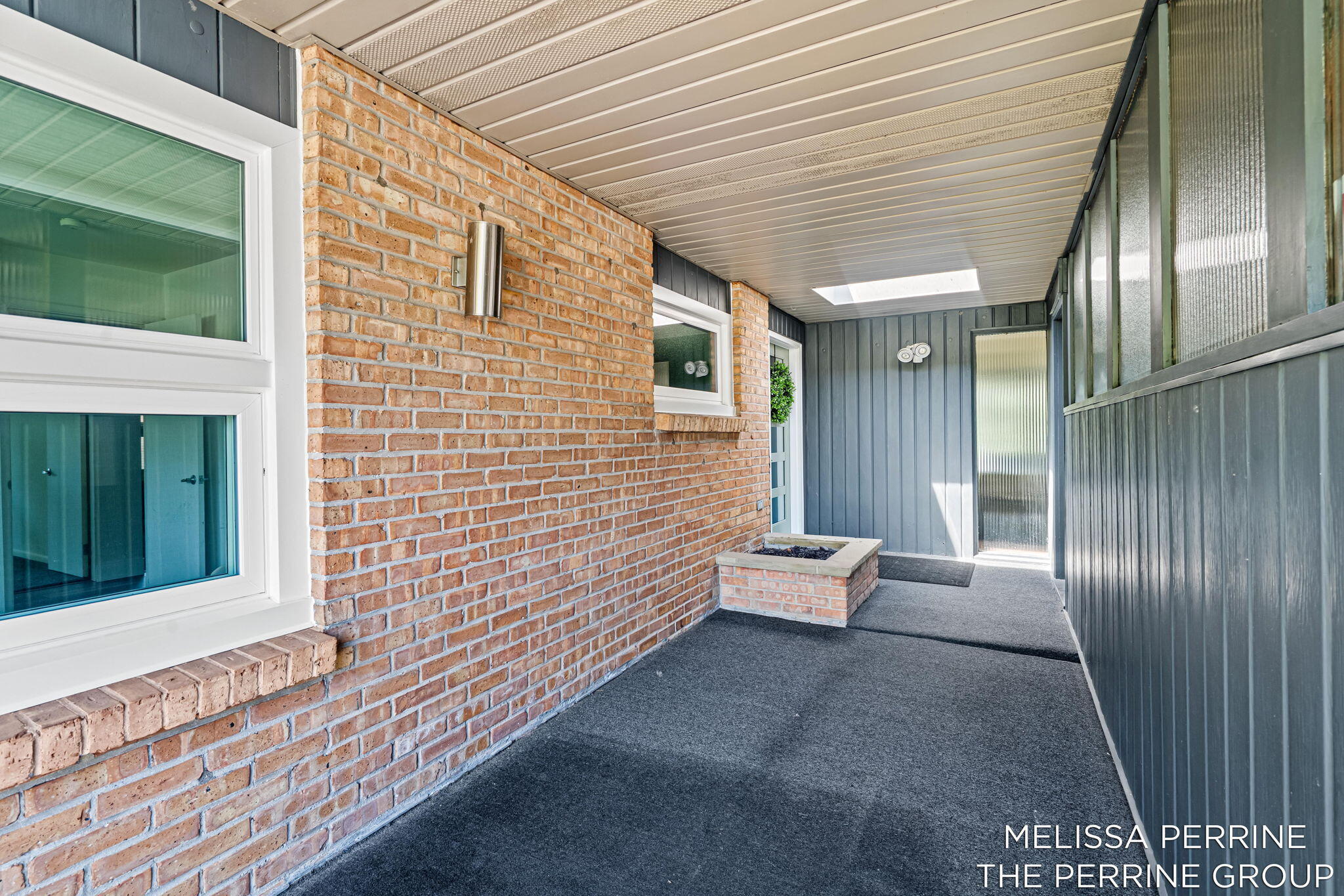 1621 Woodcliff Avenue SE Grand Rapids MI 49506