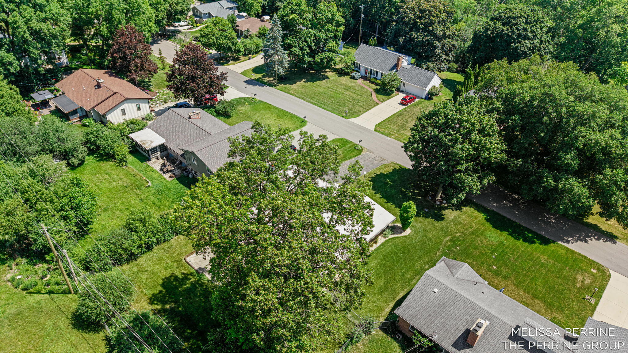 1621 Woodcliff Avenue SE Grand Rapids MI 49506