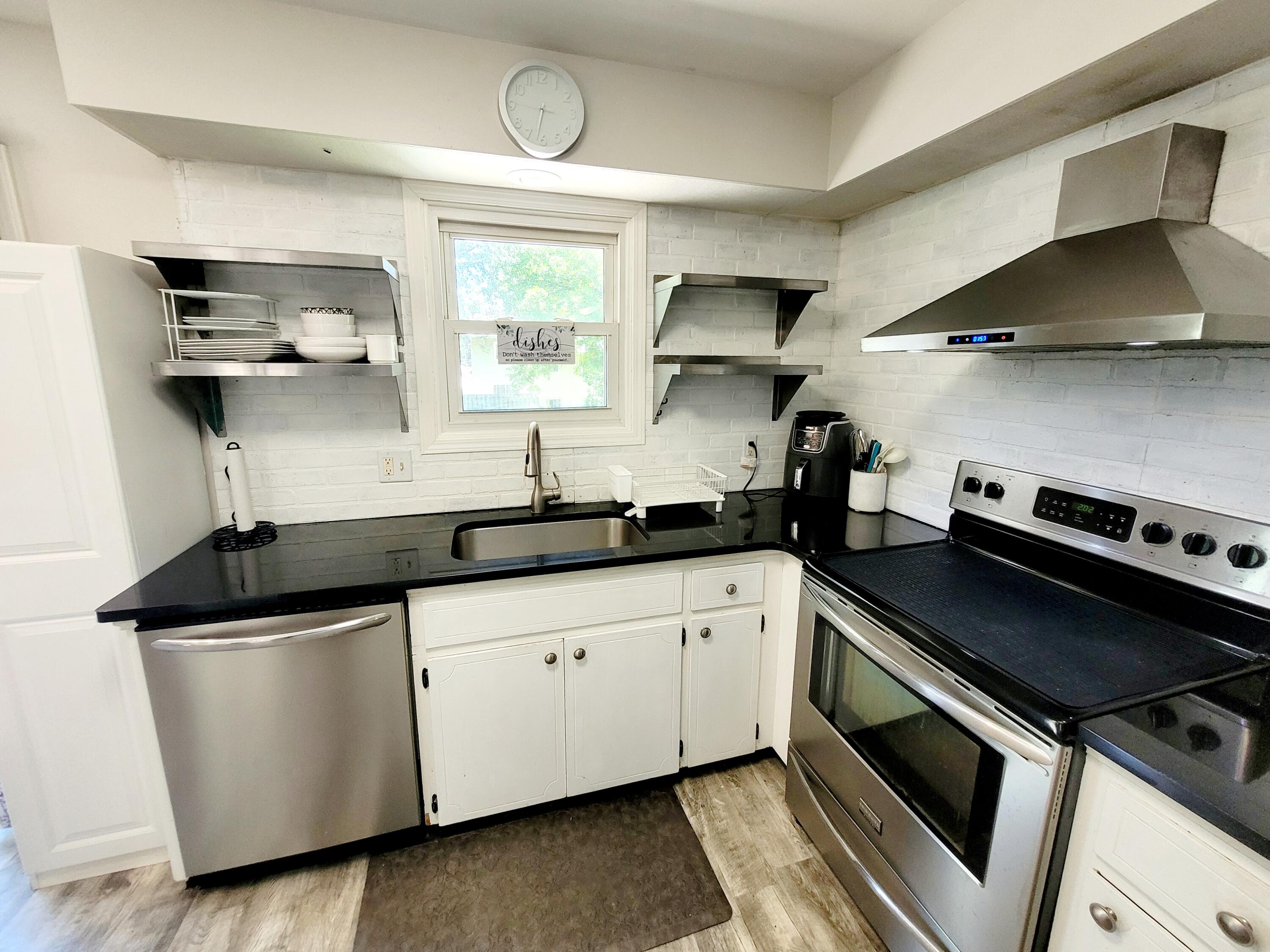 885 Argo Avenue SE Grand Rapids MI 49546
