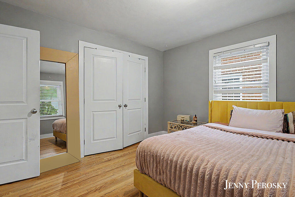 1044 Breton Road SE East Grand Rapids MI 49506