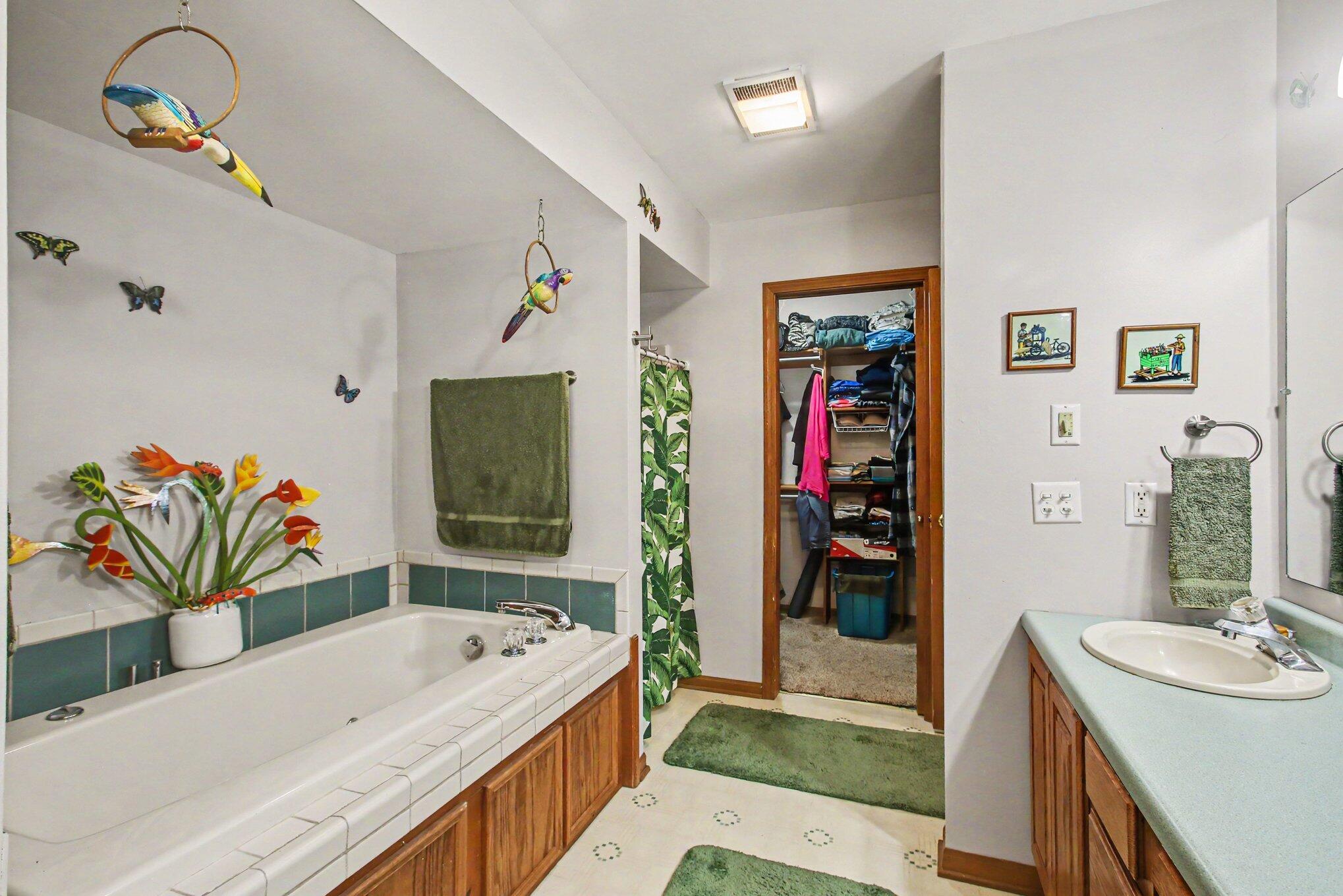 2230 58th Street Fennville MI 49408