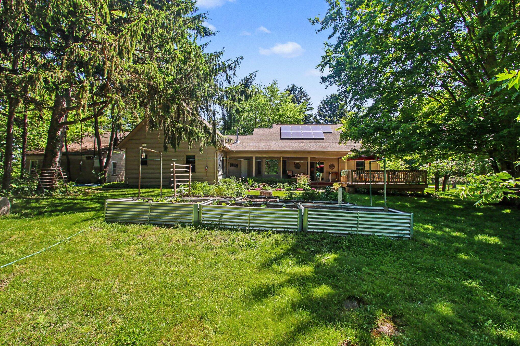 2230 58th Street Fennville MI 49408