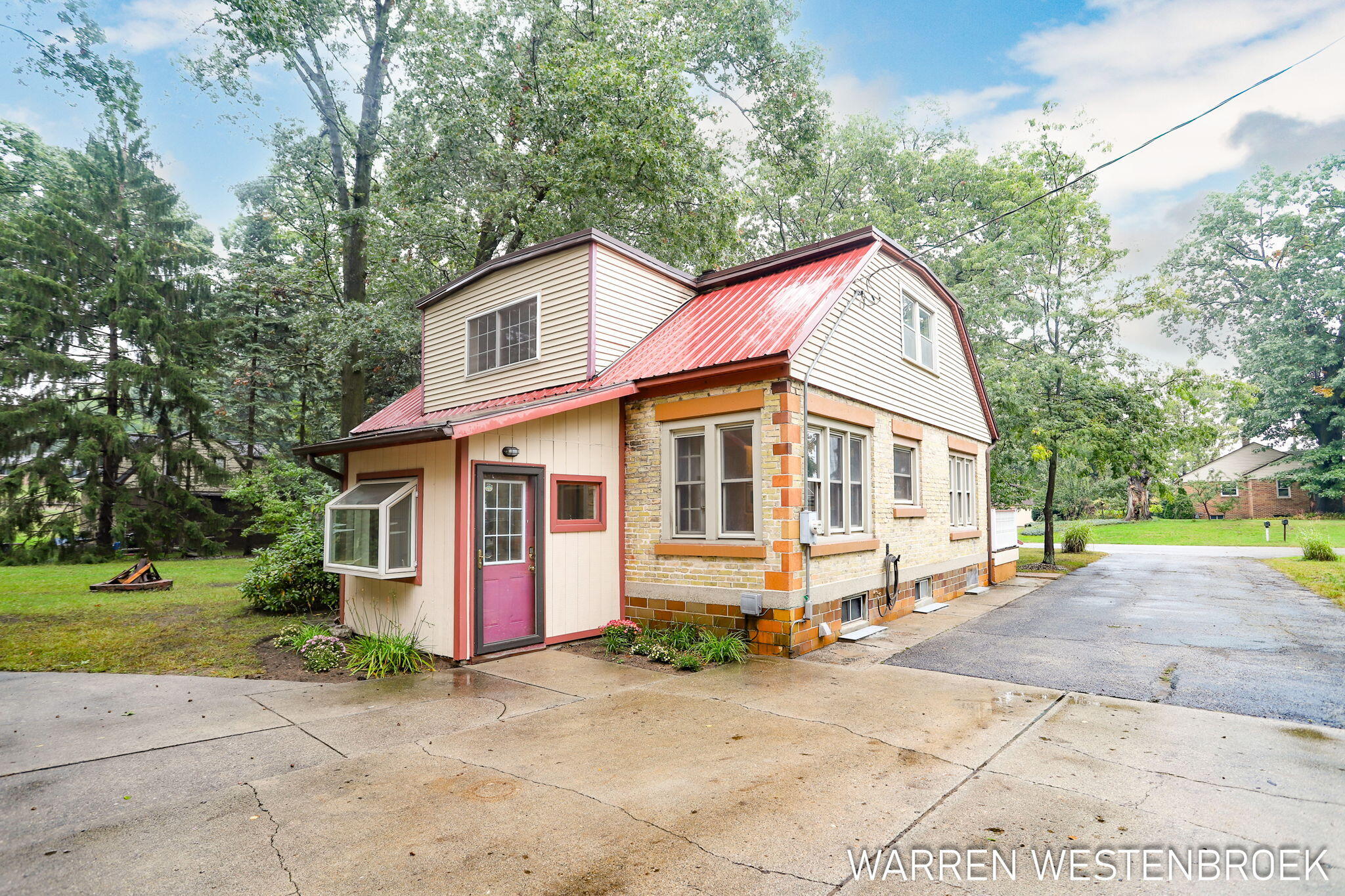 264 Rose Street Holland MI 49424