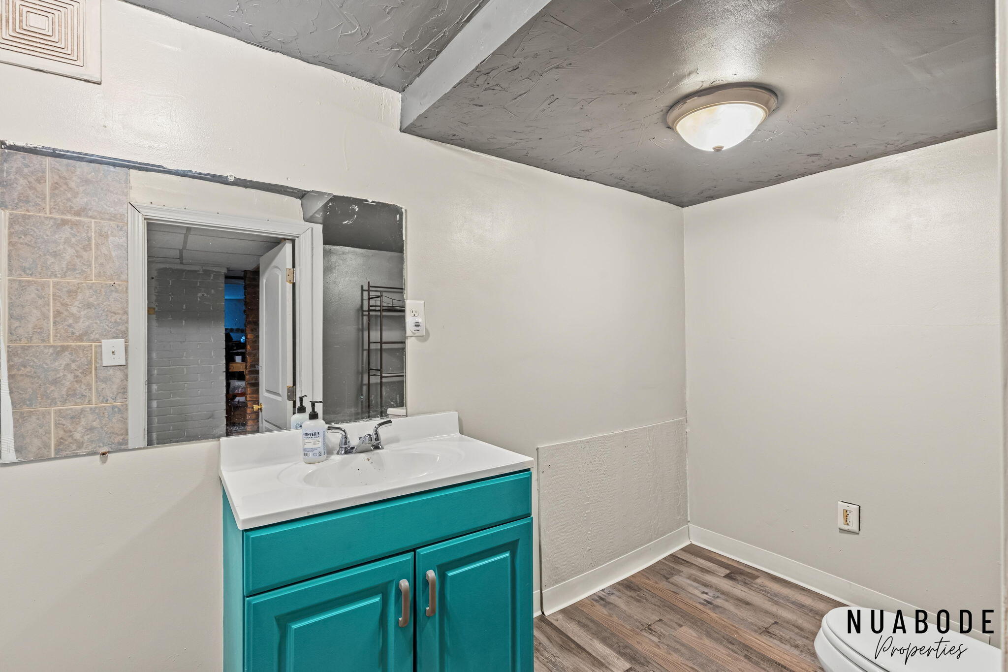 1412 Sunnyside Drive Kalamazoo MI 49048