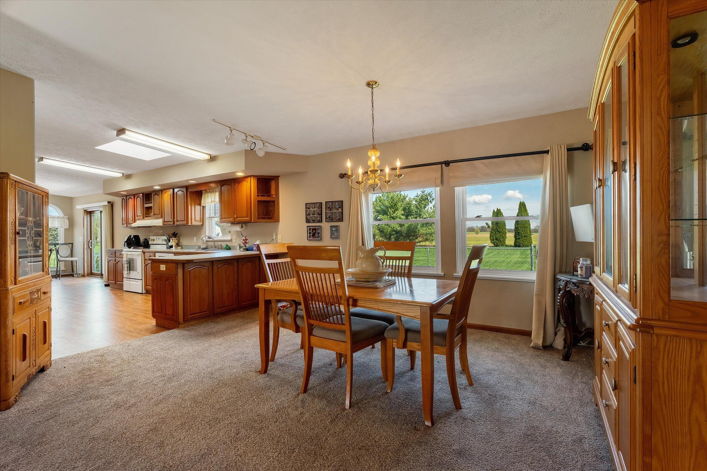 70915 Sterling Drive Edwardsburg MI 49112