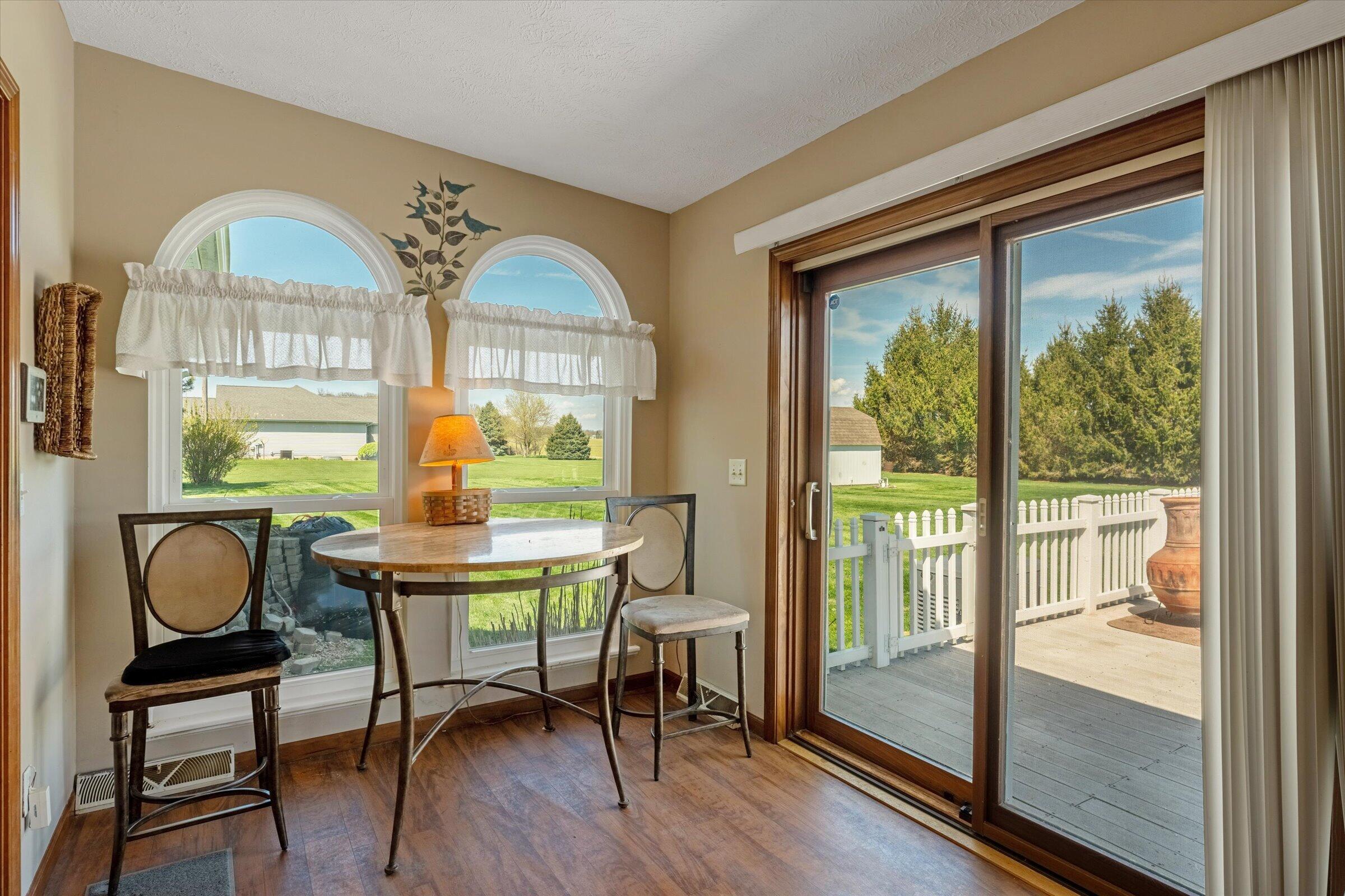 70915 Sterling Drive Edwardsburg MI 49112