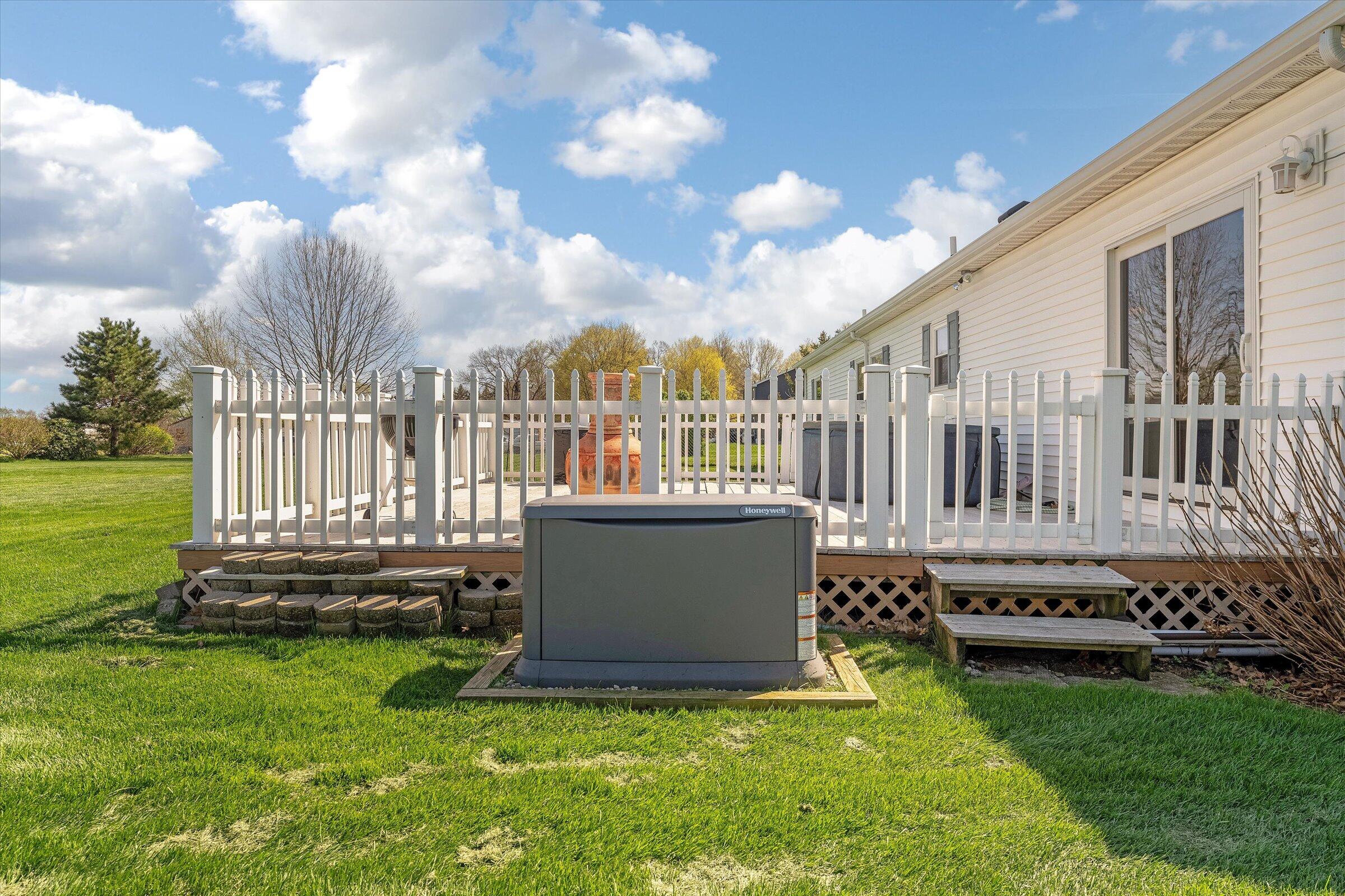 70915 Sterling Drive Edwardsburg MI 49112