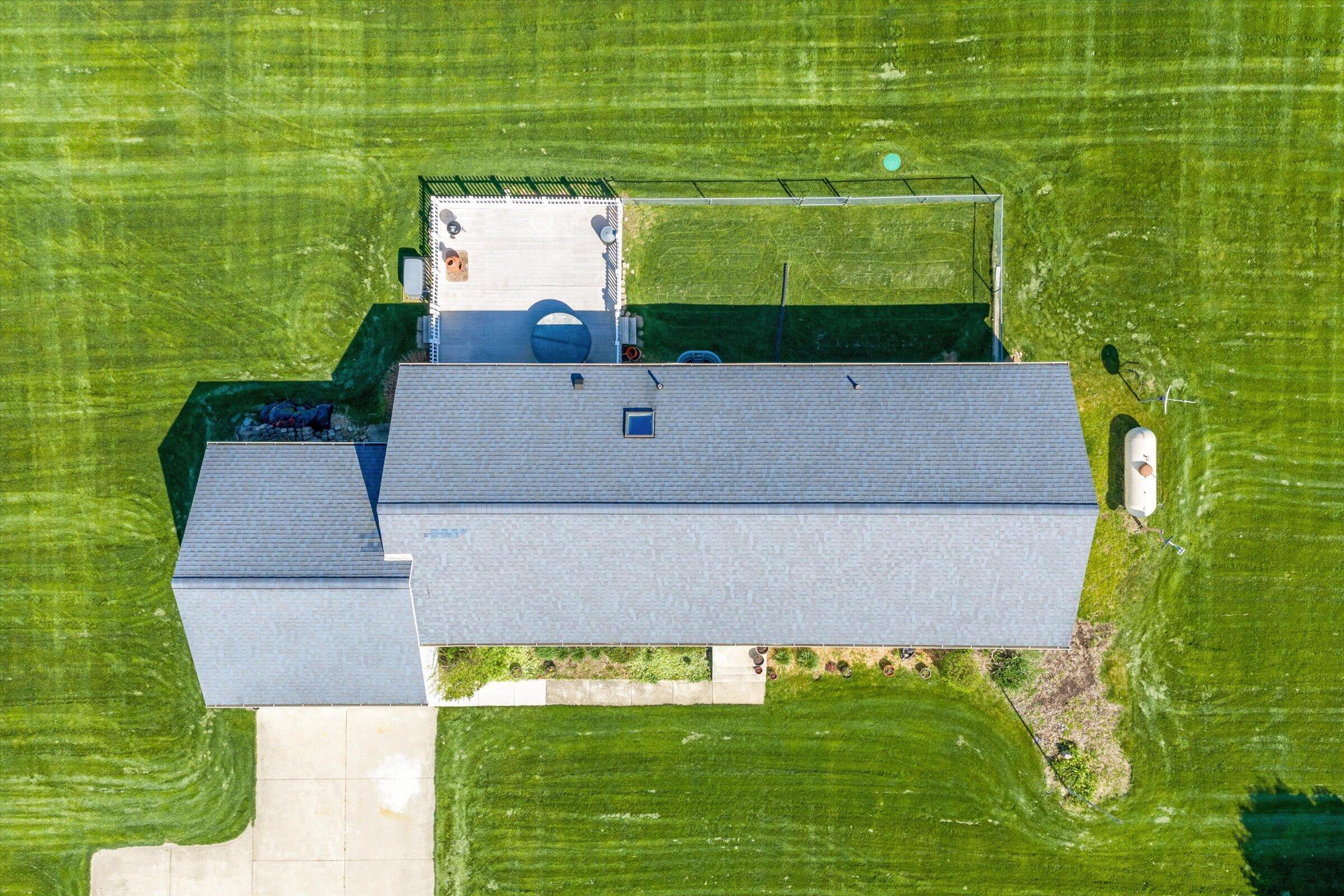 70915 Sterling Drive Edwardsburg MI 49112