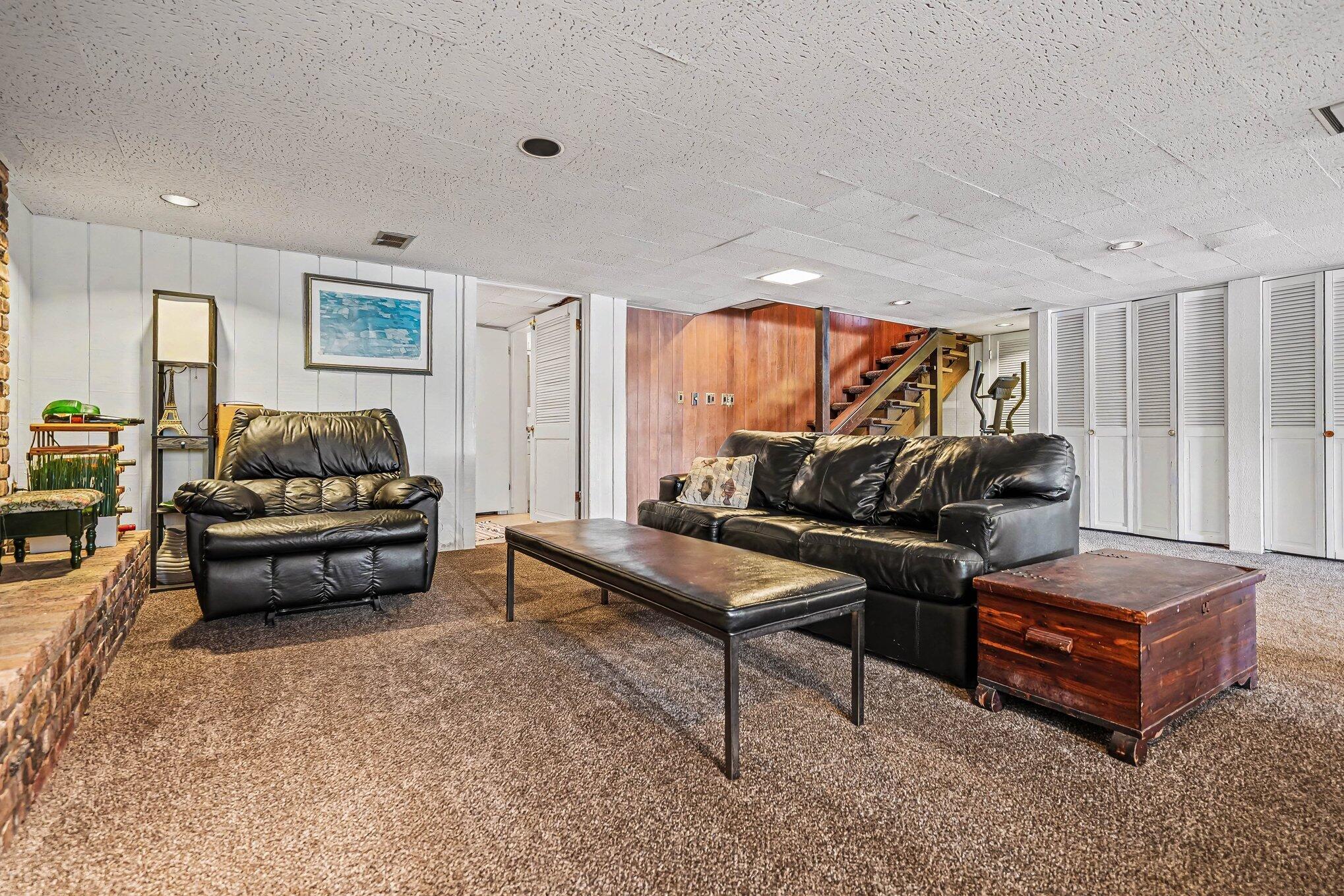 50575 W Lakeshore Drive Dowagiac MI 49047