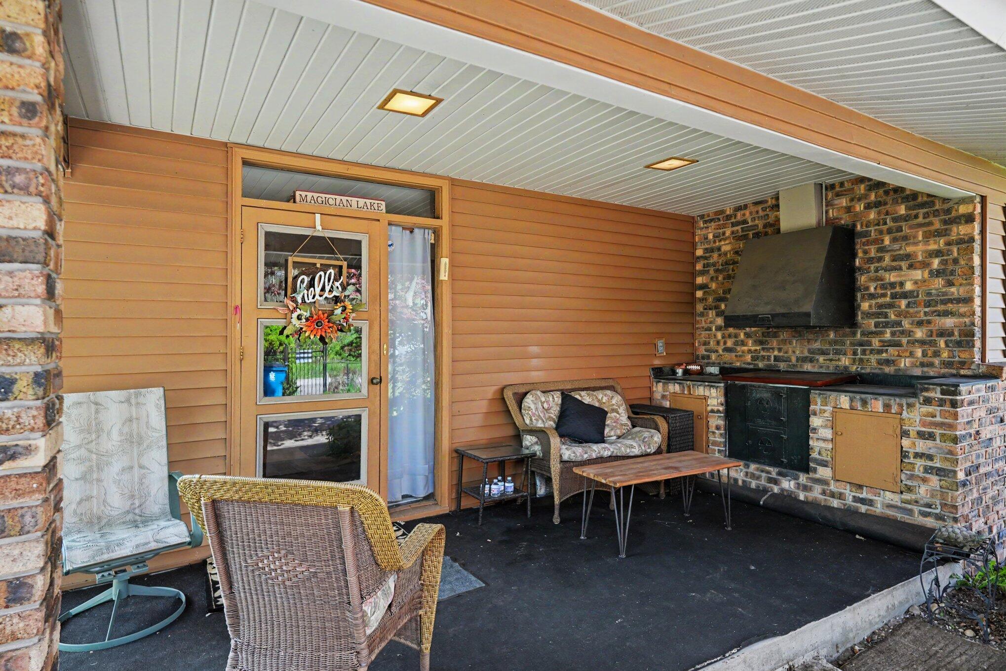 50575 W Lakeshore Drive Dowagiac MI 49047