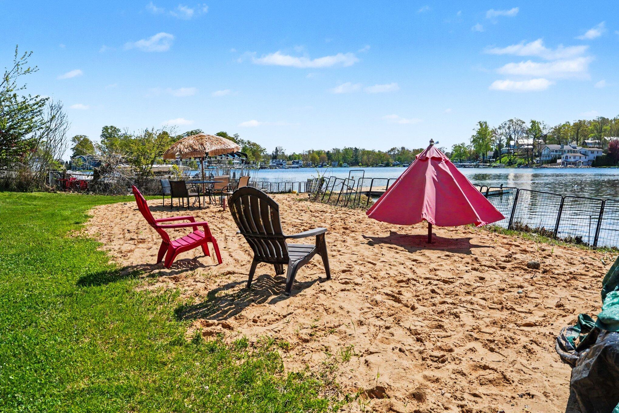 50575 W Lakeshore Drive Dowagiac MI 49047