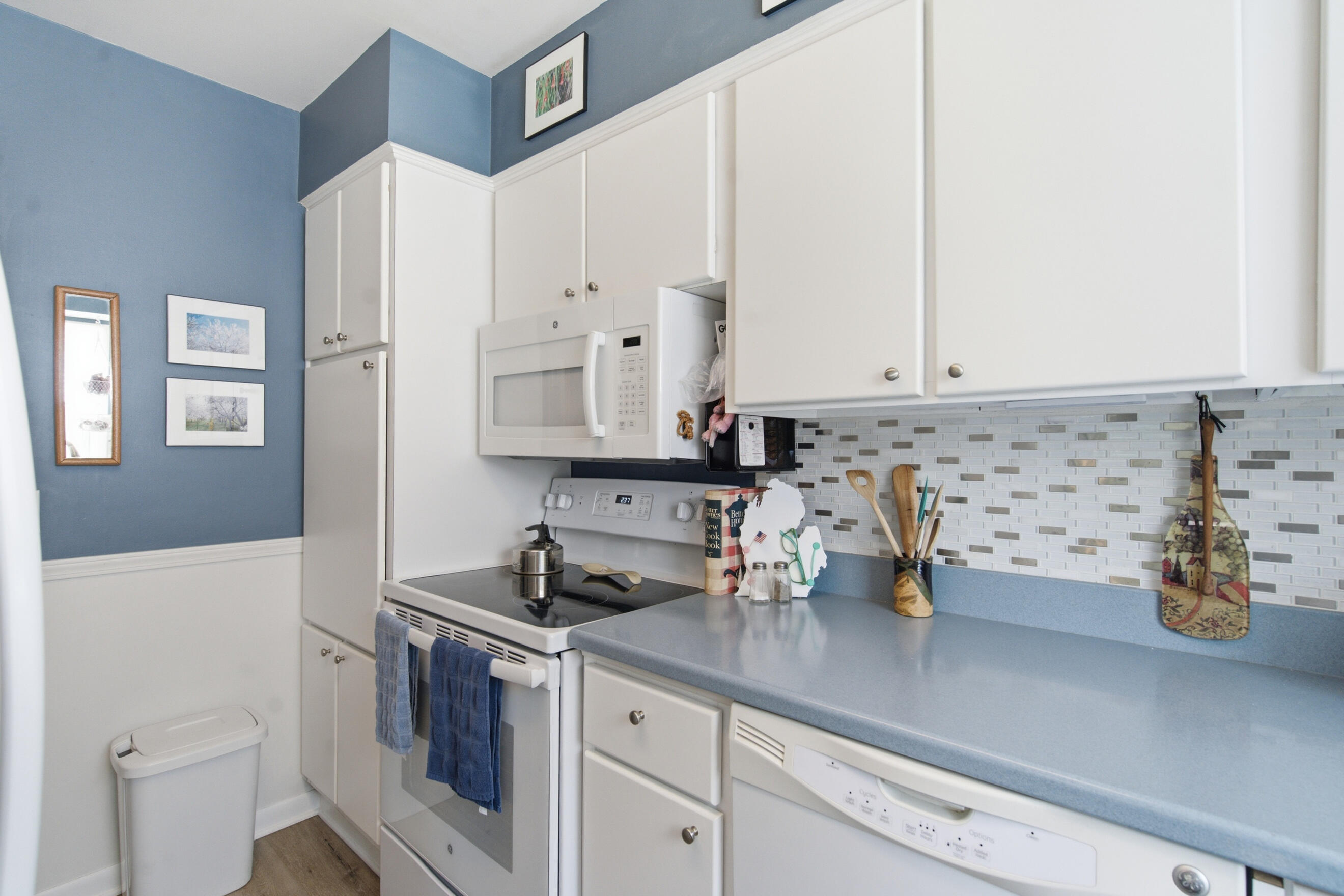 6905 Shoreham Street Portage MI 49024