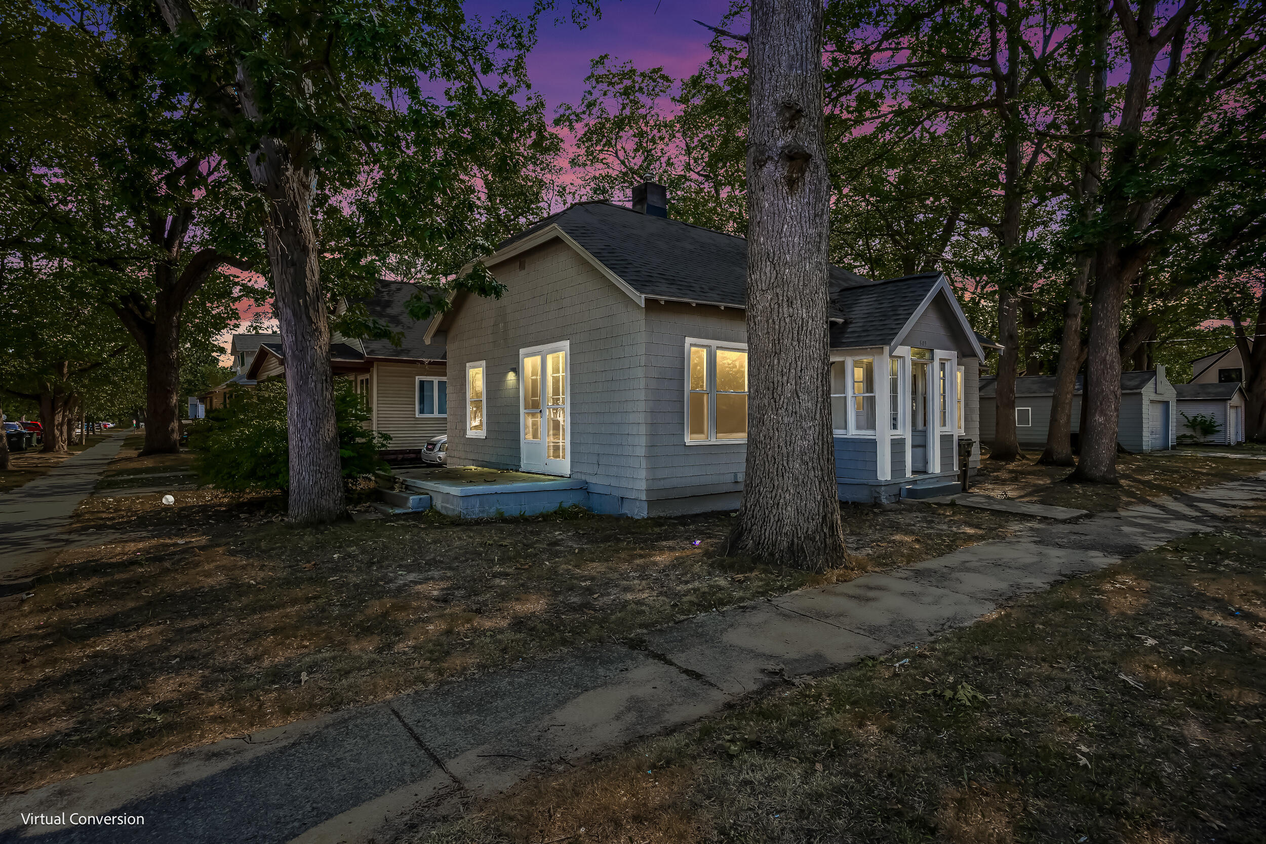 689 E Larch Avenue Muskegon MI 49442